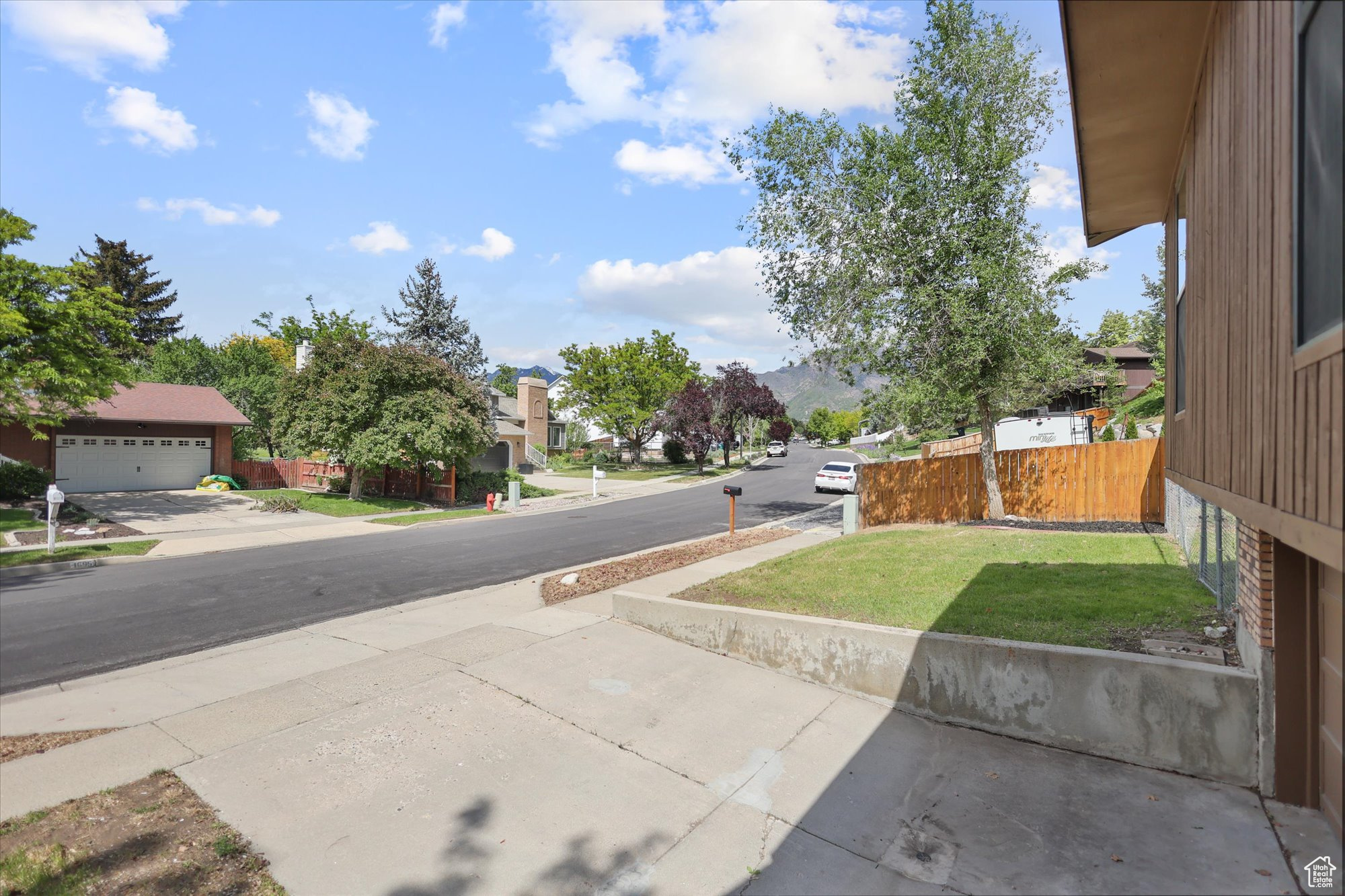 1694 E PLATA WAY