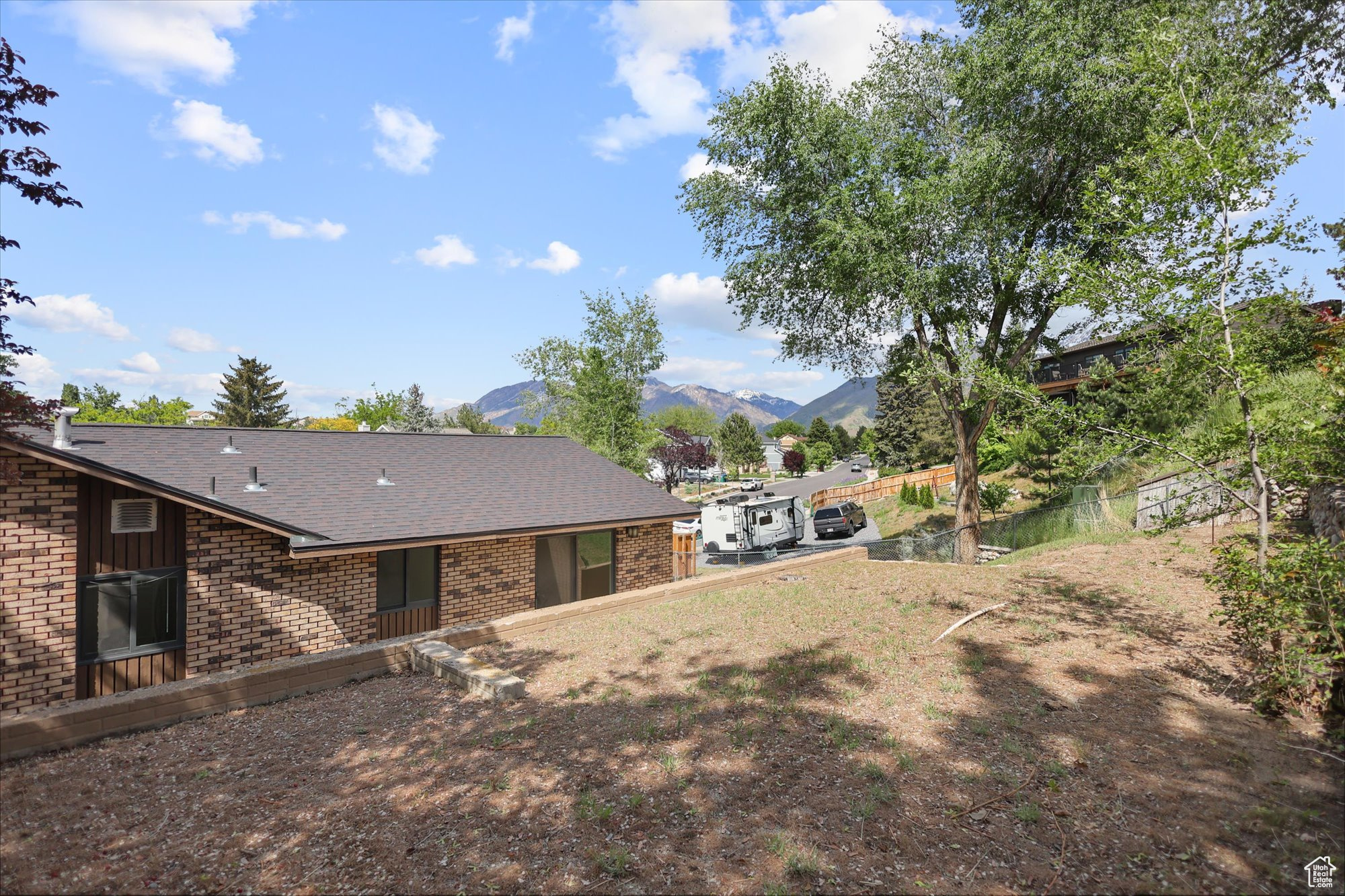 1694 E PLATA WAY