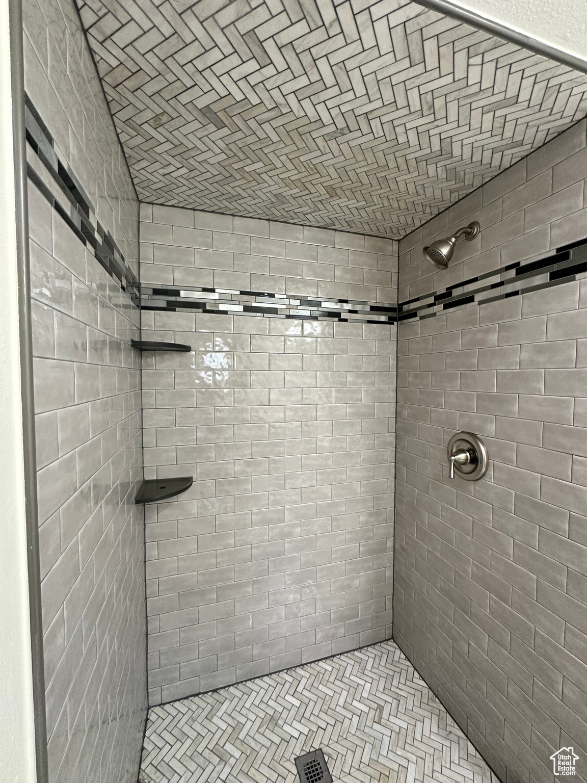 241 N VINE ST #404E