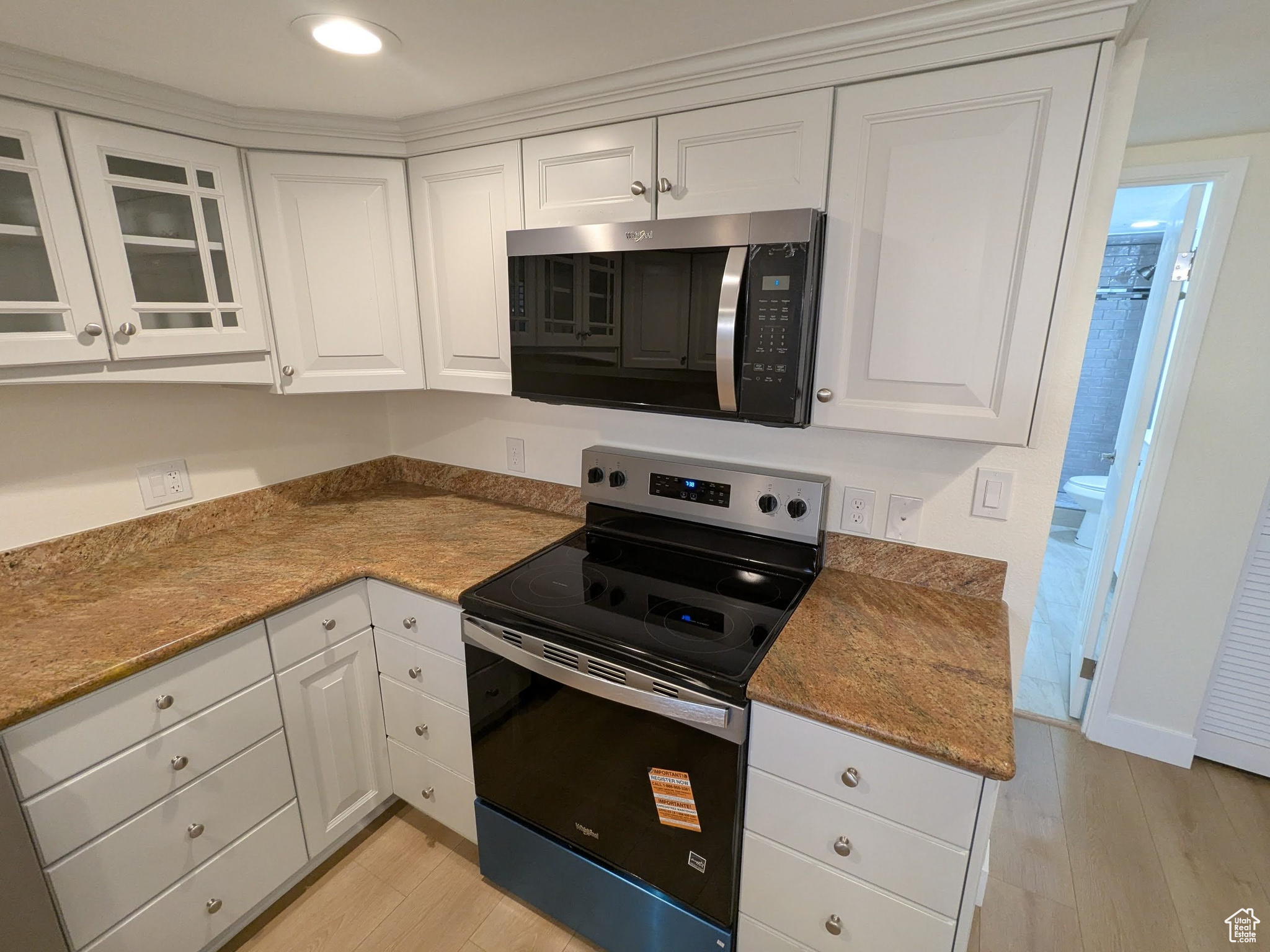 241 N VINE ST #404E