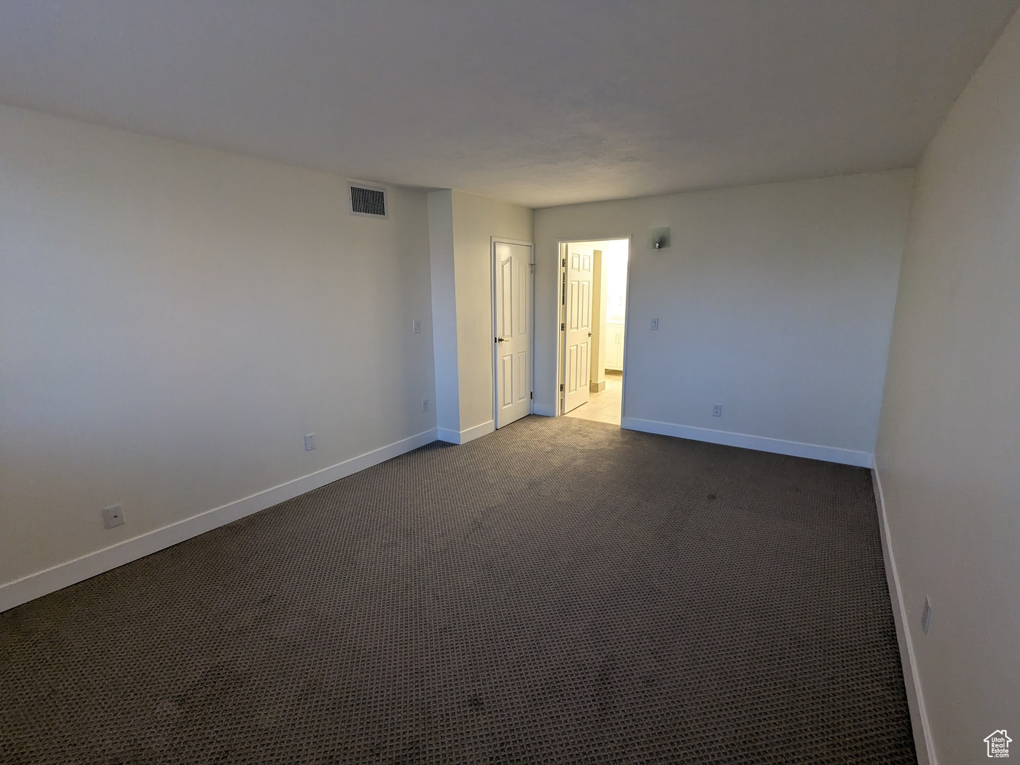 241 N VINE ST #404E