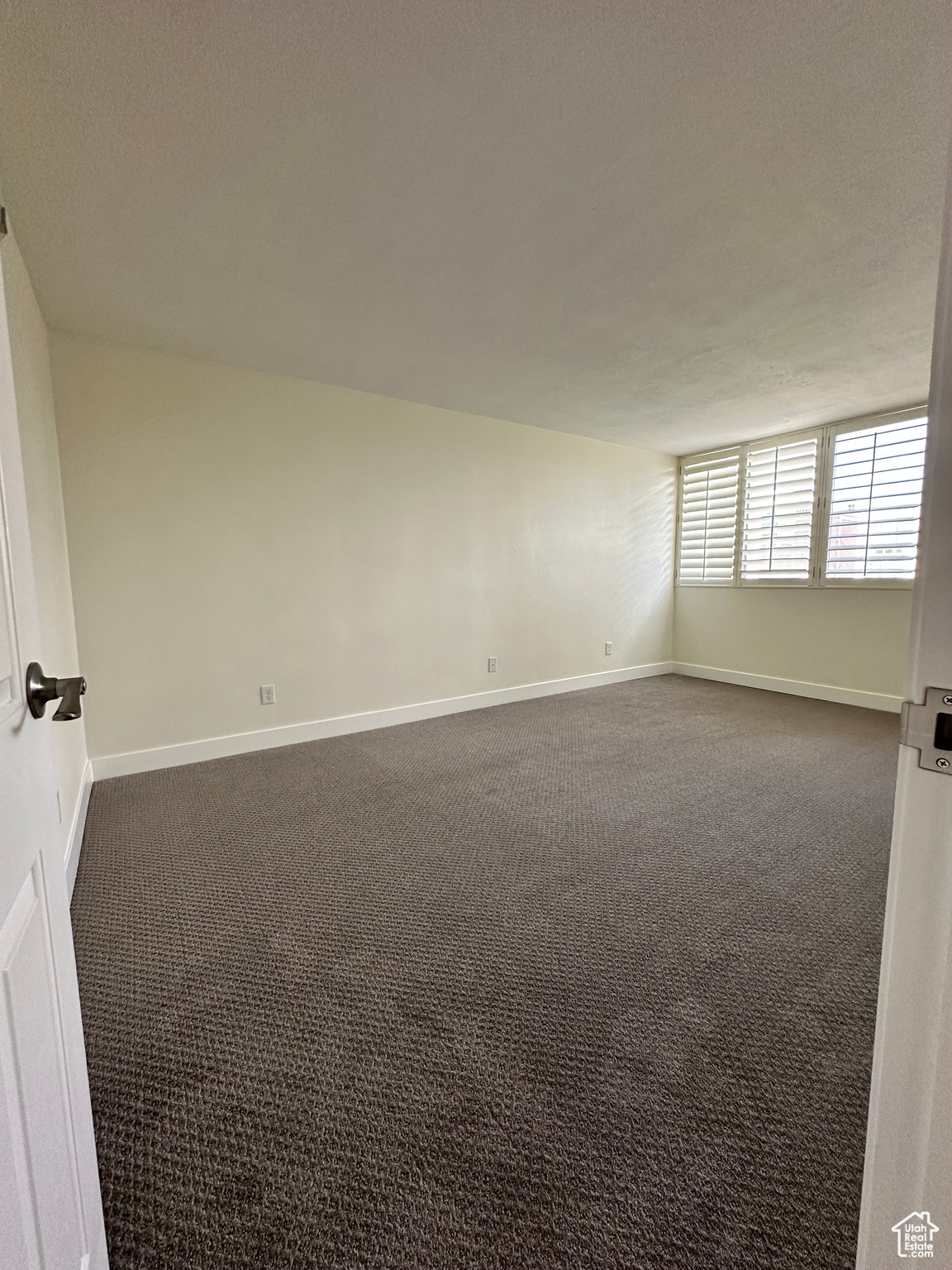 241 N VINE ST #404E