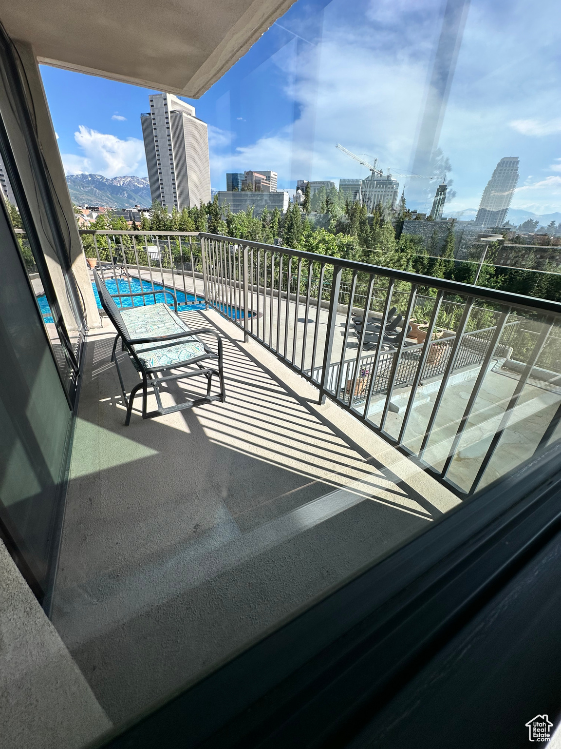 241 N VINE ST #207W