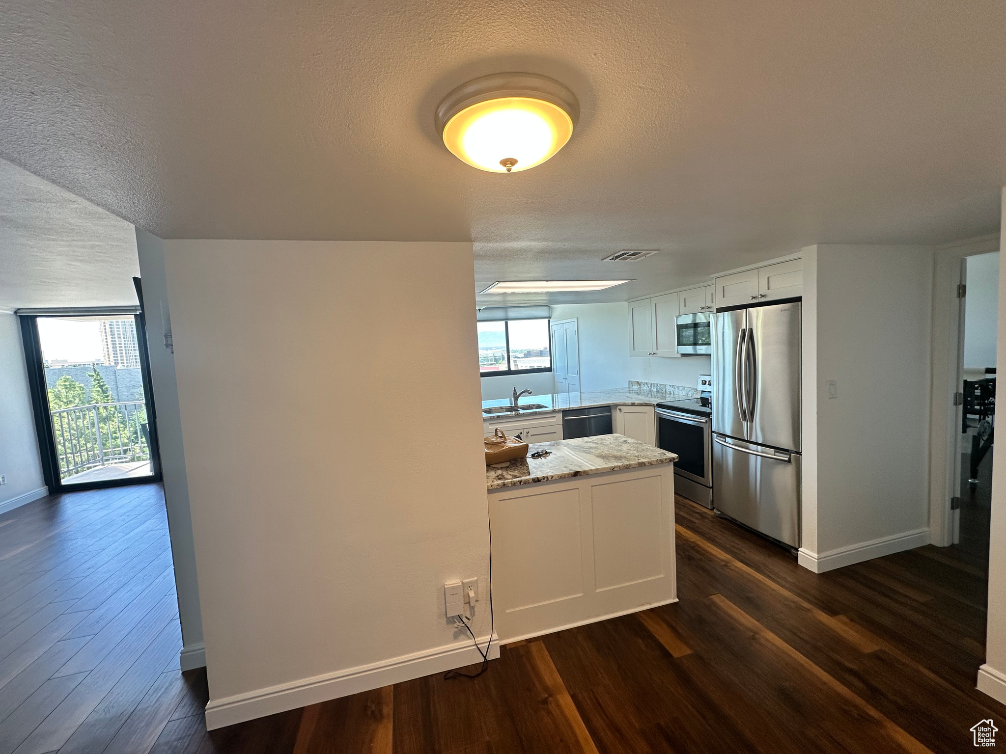 241 N VINE ST #207W