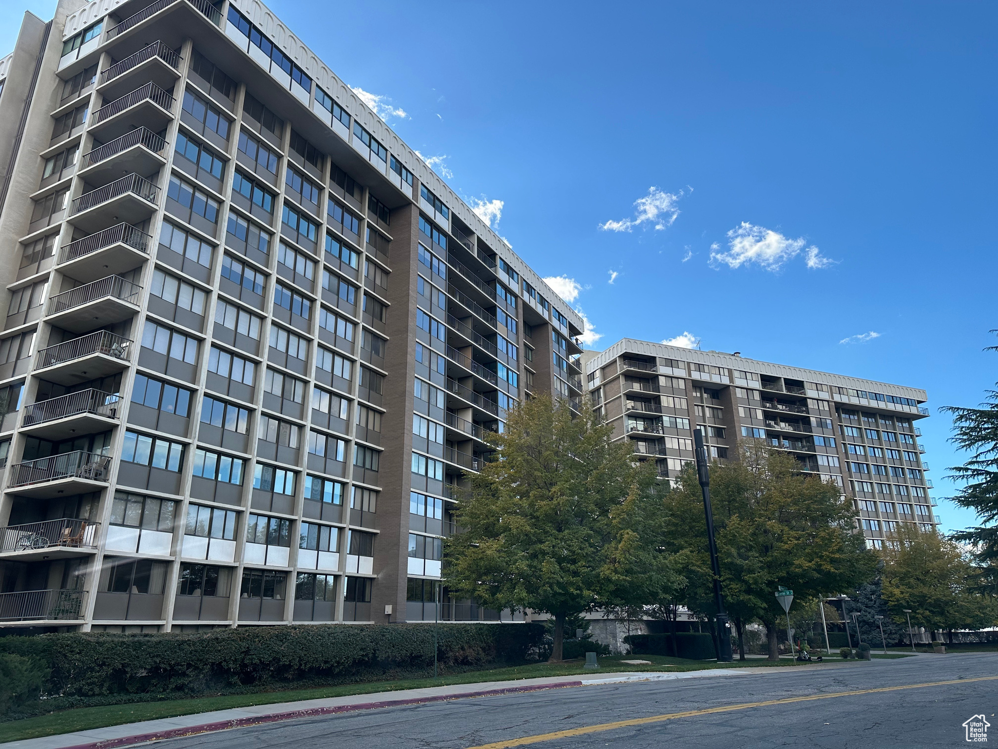 241 N VINE ST #207W