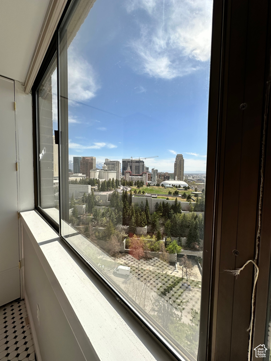 241 N VINE ST #808W