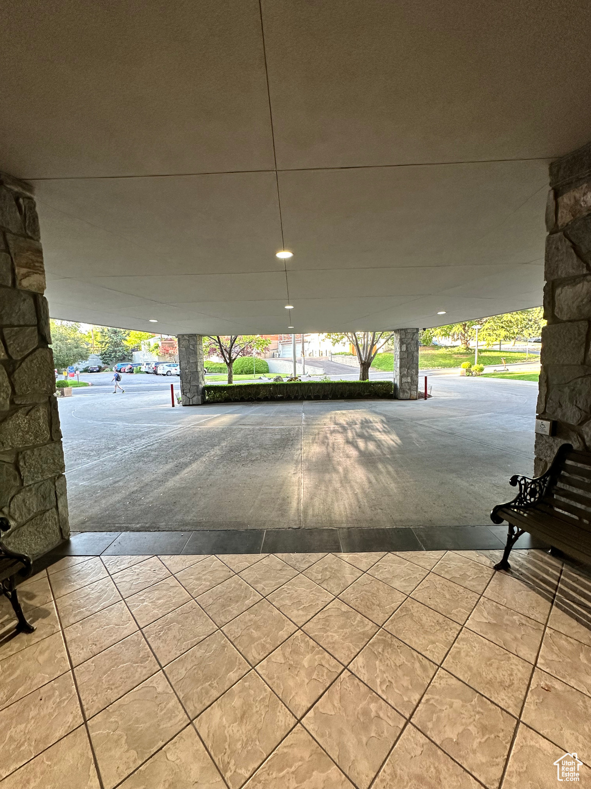 241 N VINE ST #808W