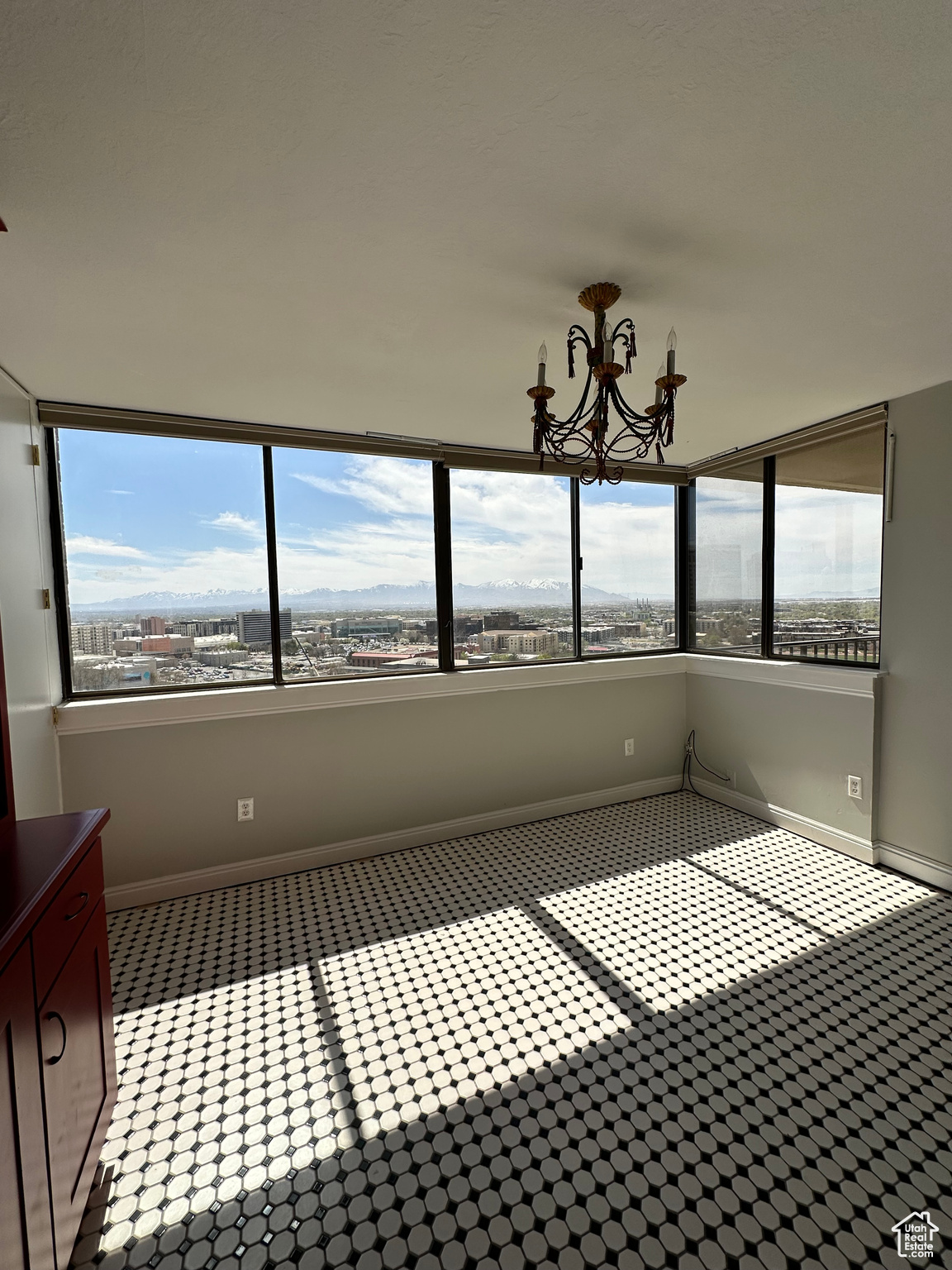 241 N VINE ST #808W