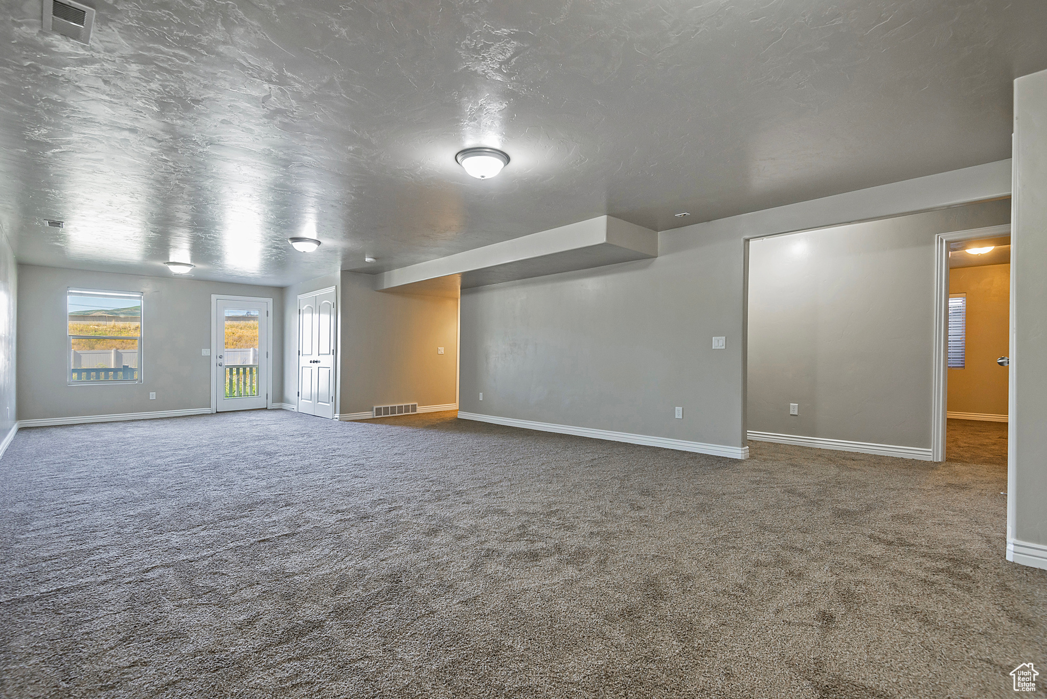 3423 W MOUNT CORTINA WAY