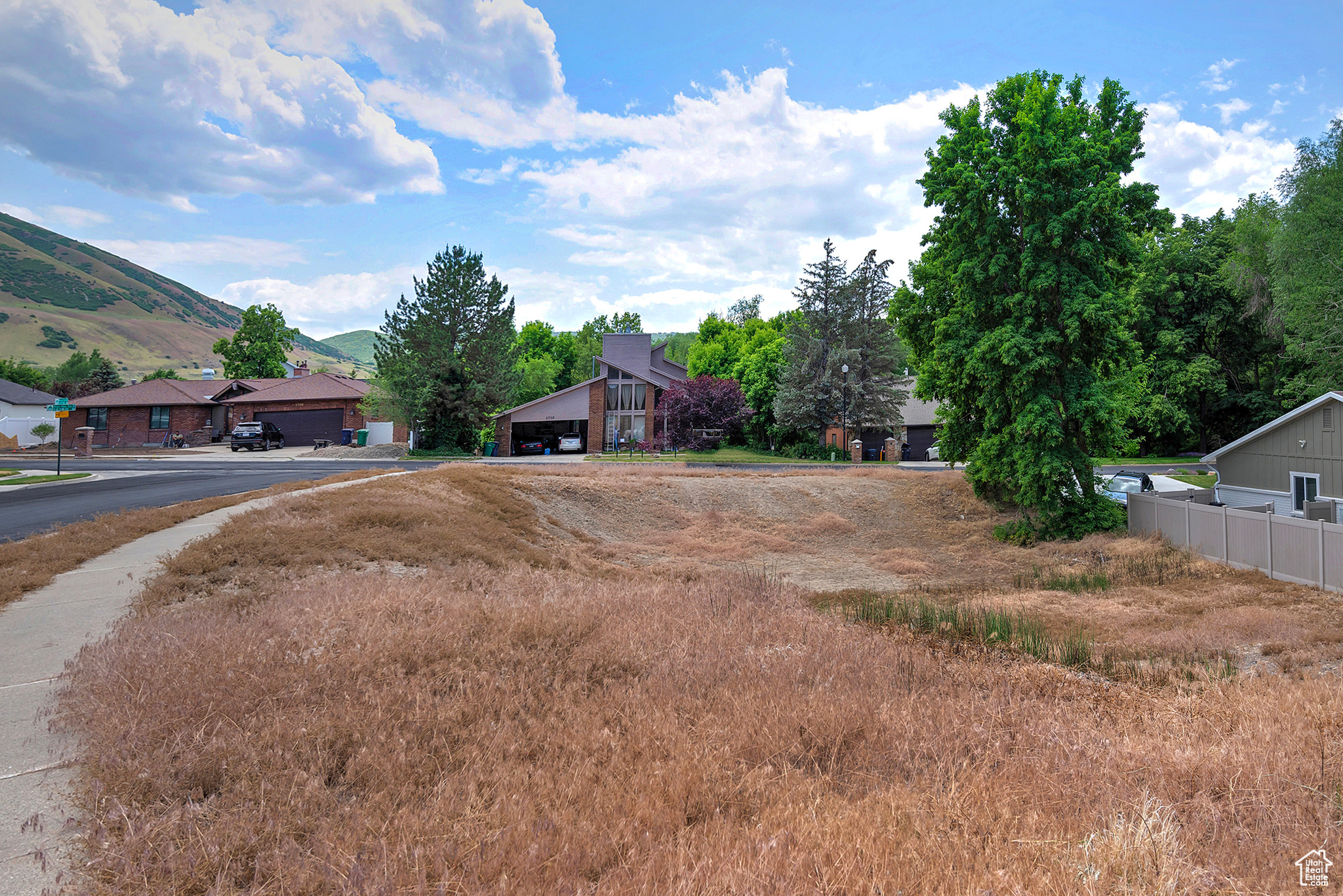 12164 S MOUNTAIN SHADOW RD