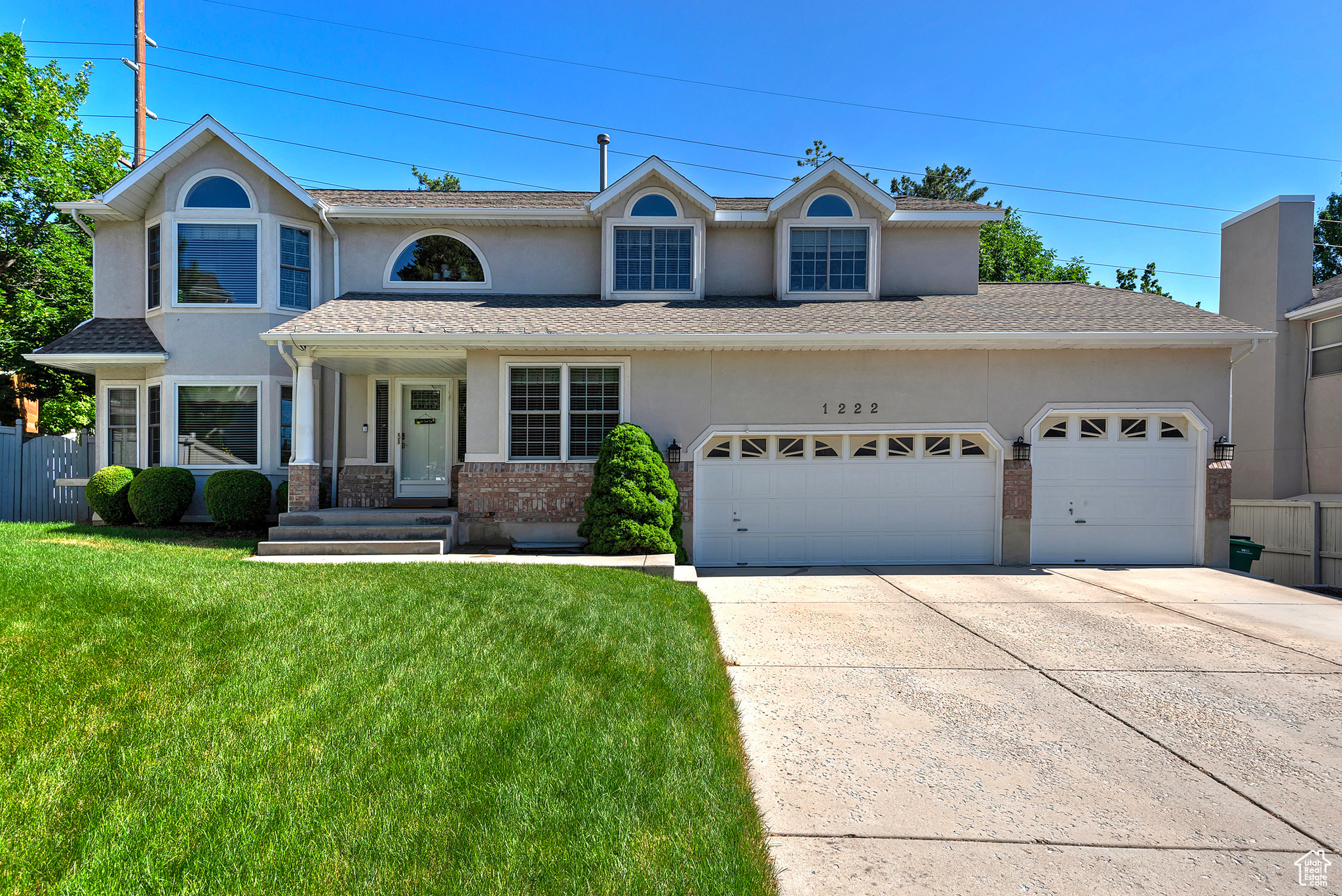 1222 E BIG PINE CIR