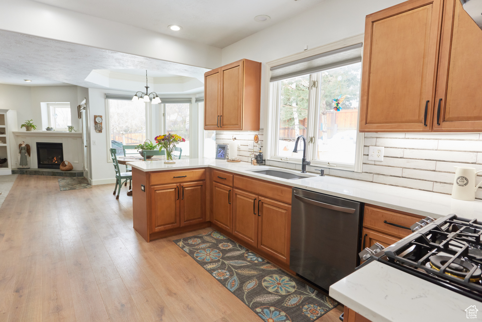 4756 S SKYLINE PKWY