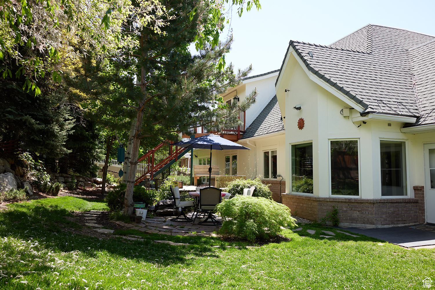 4756 S SKYLINE PKWY