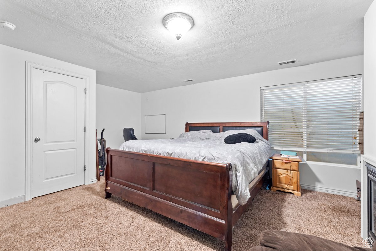 3364 E DORNOCK DR
