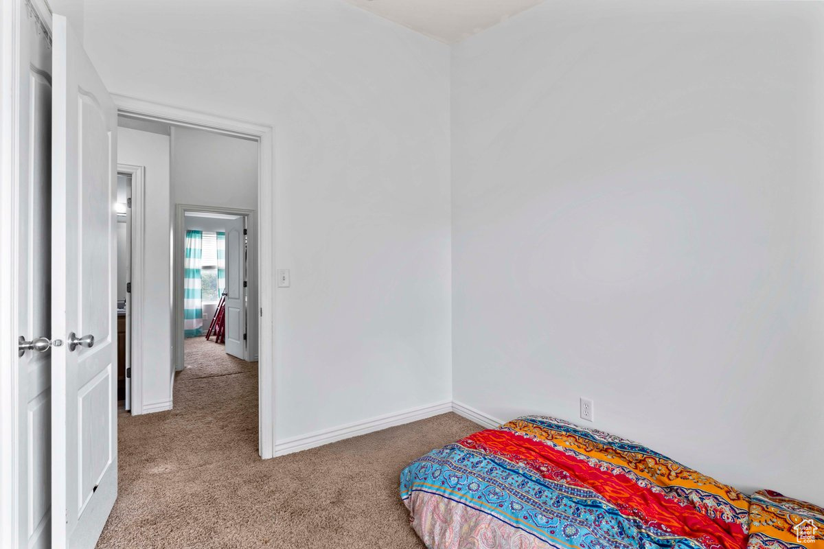 3364 E DORNOCK DR