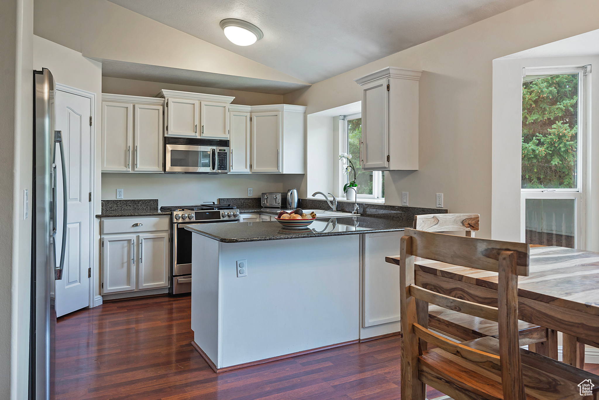 12103 S HERON RIDGE CIR