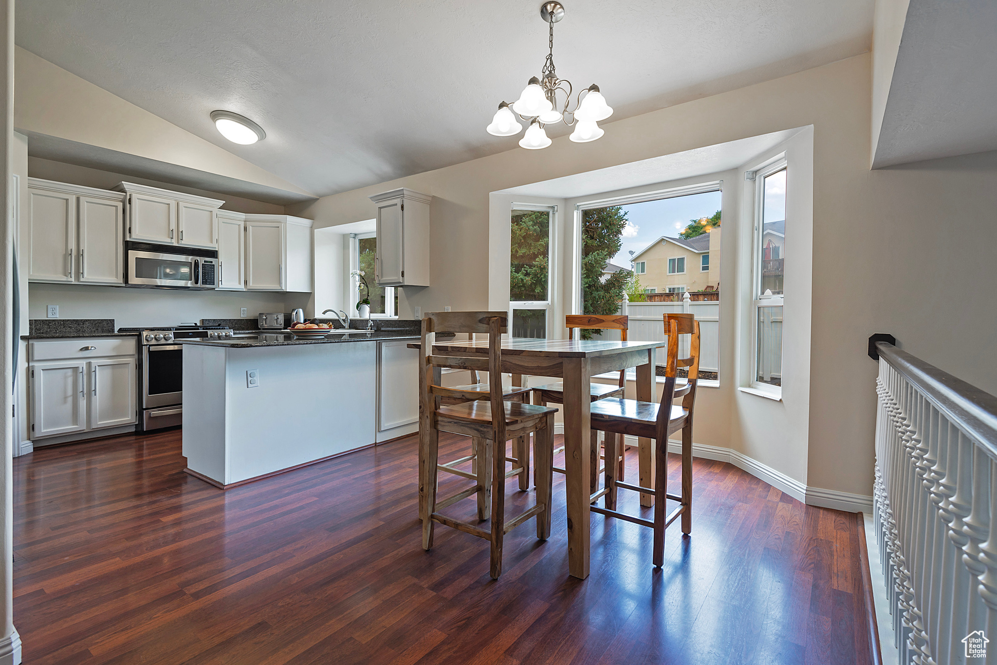 12103 S HERON RIDGE CIR