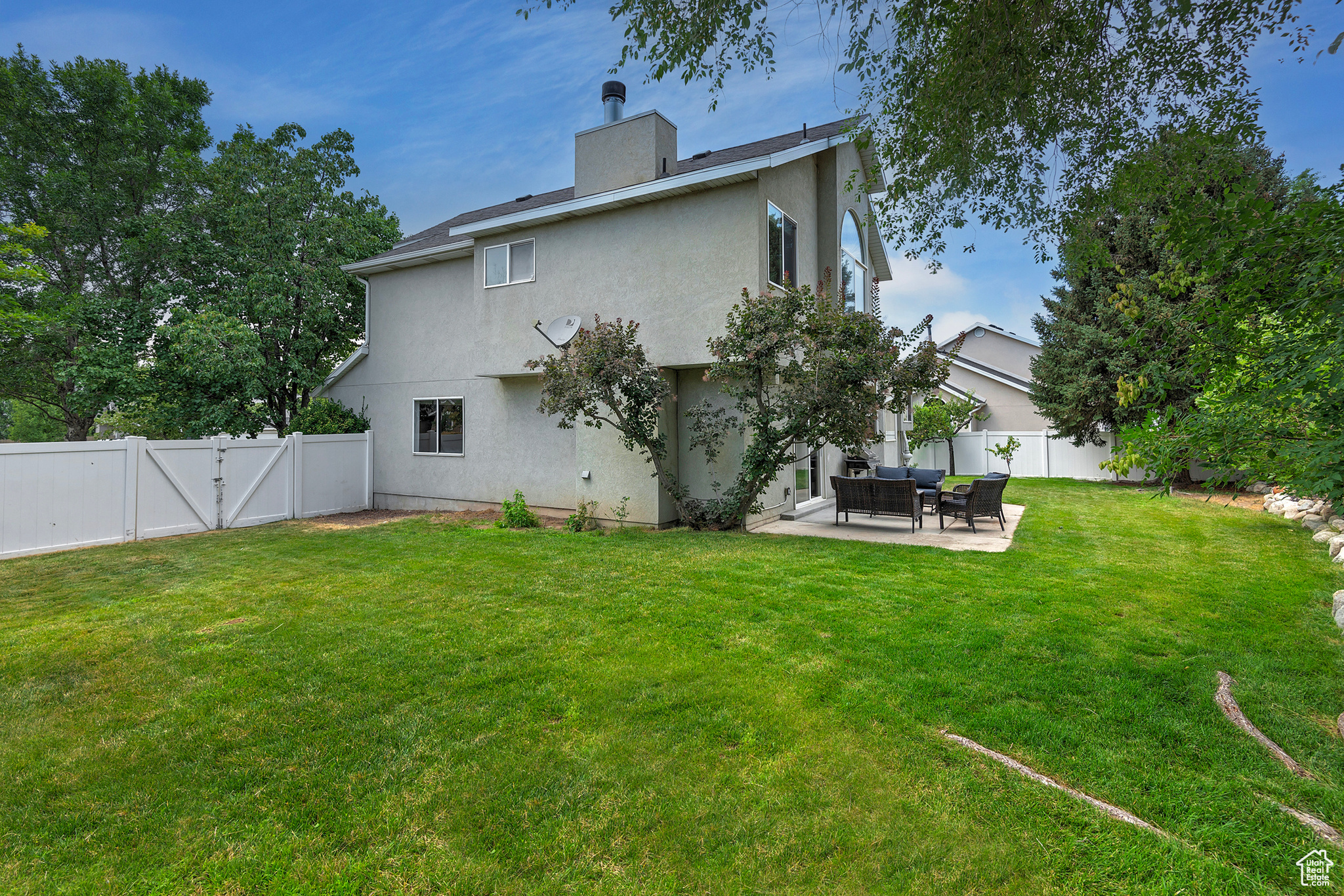 12103 S HERON RIDGE CIR