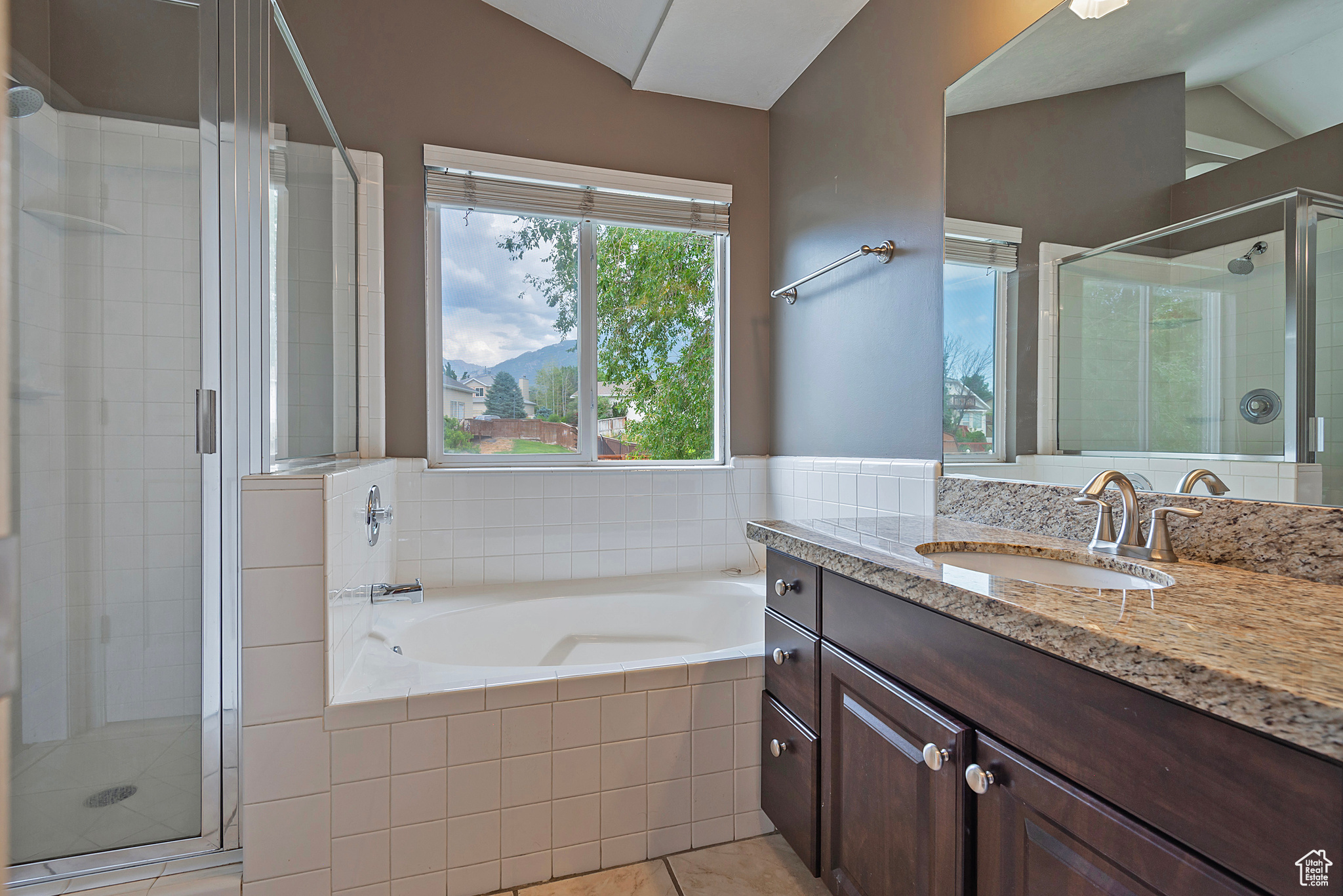 12103 S HERON RIDGE CIR
