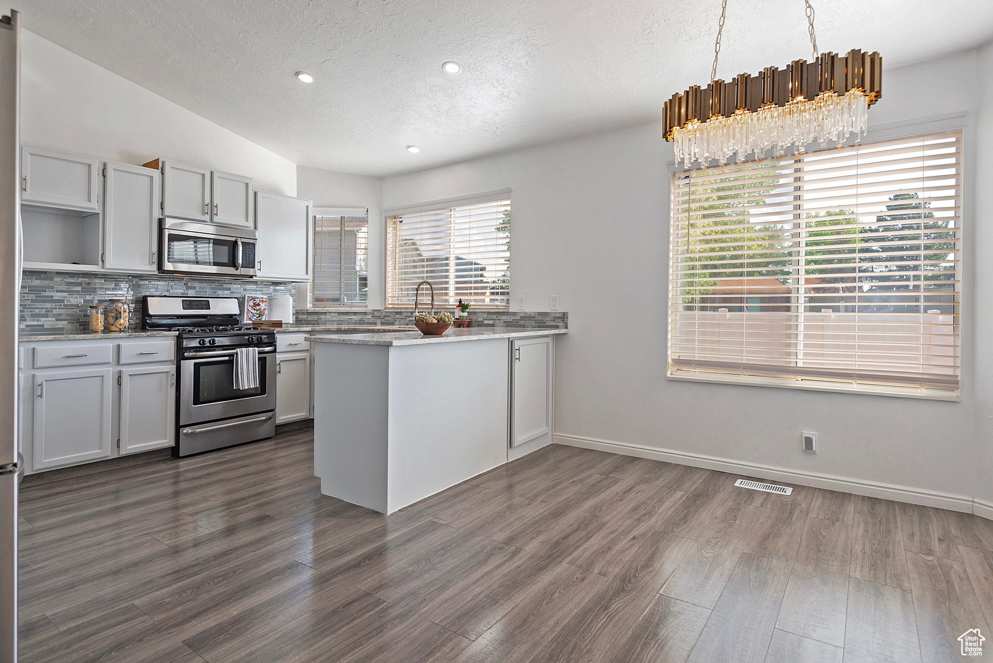 5963 S TARRAGON CT