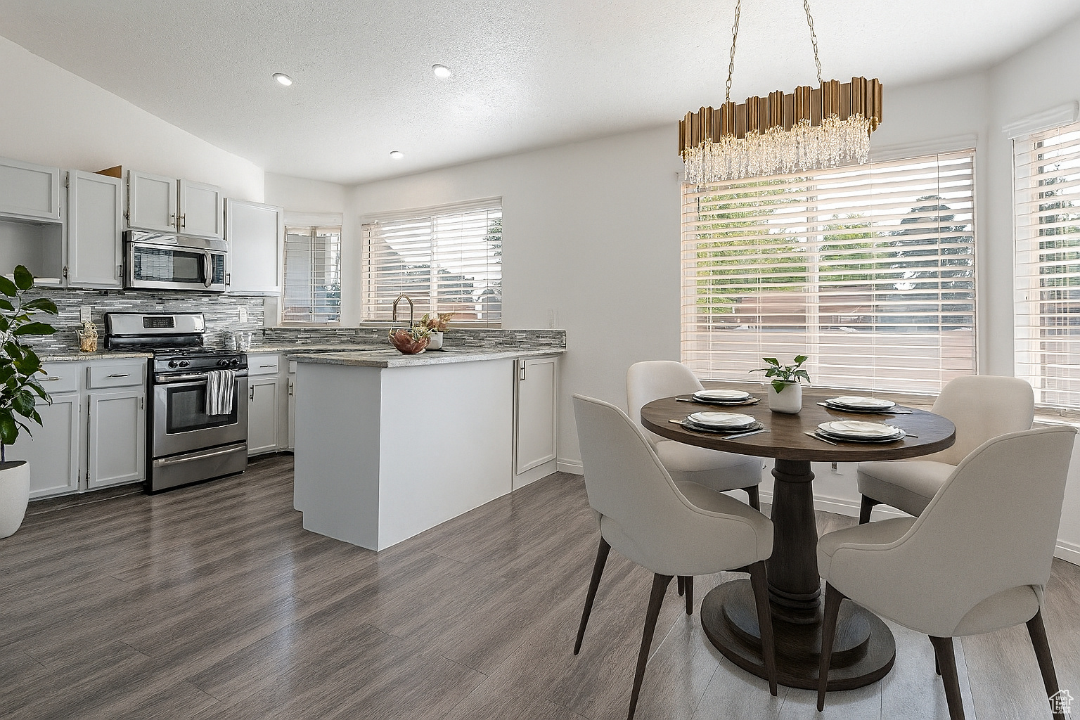 5963 S TARRAGON CT