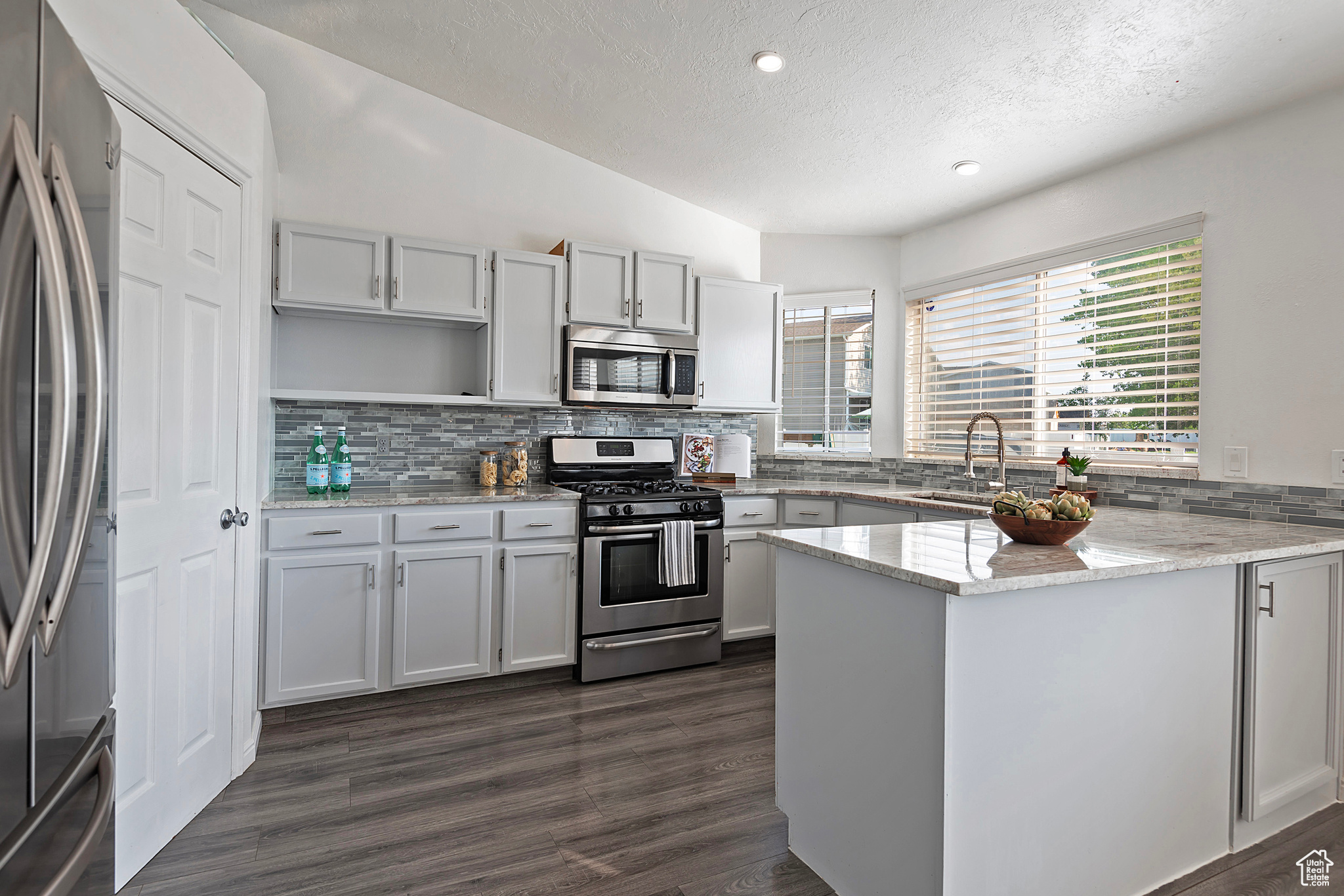 5963 S TARRAGON CT