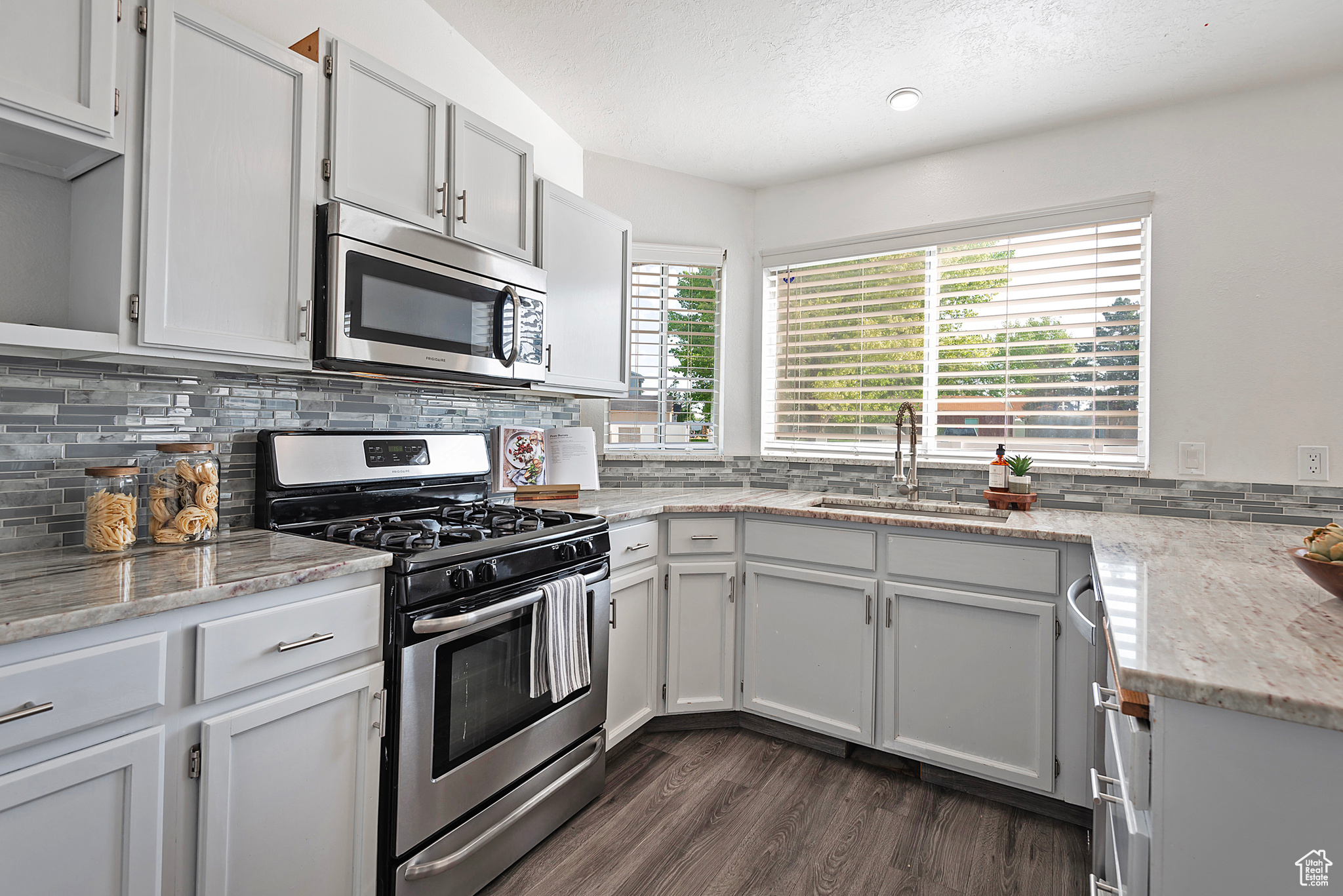 5963 S TARRAGON CT