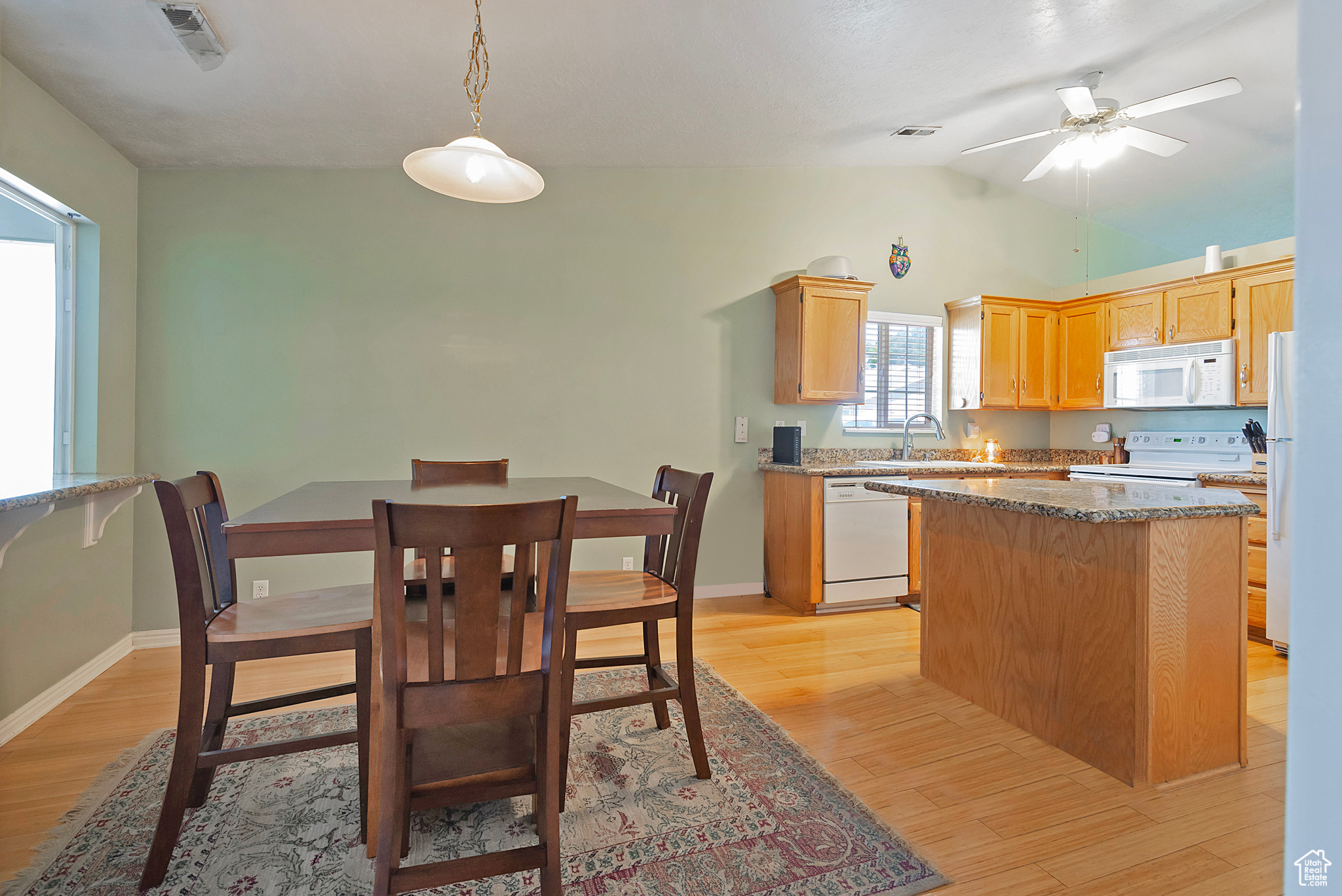 1571 W 3255 S #12A