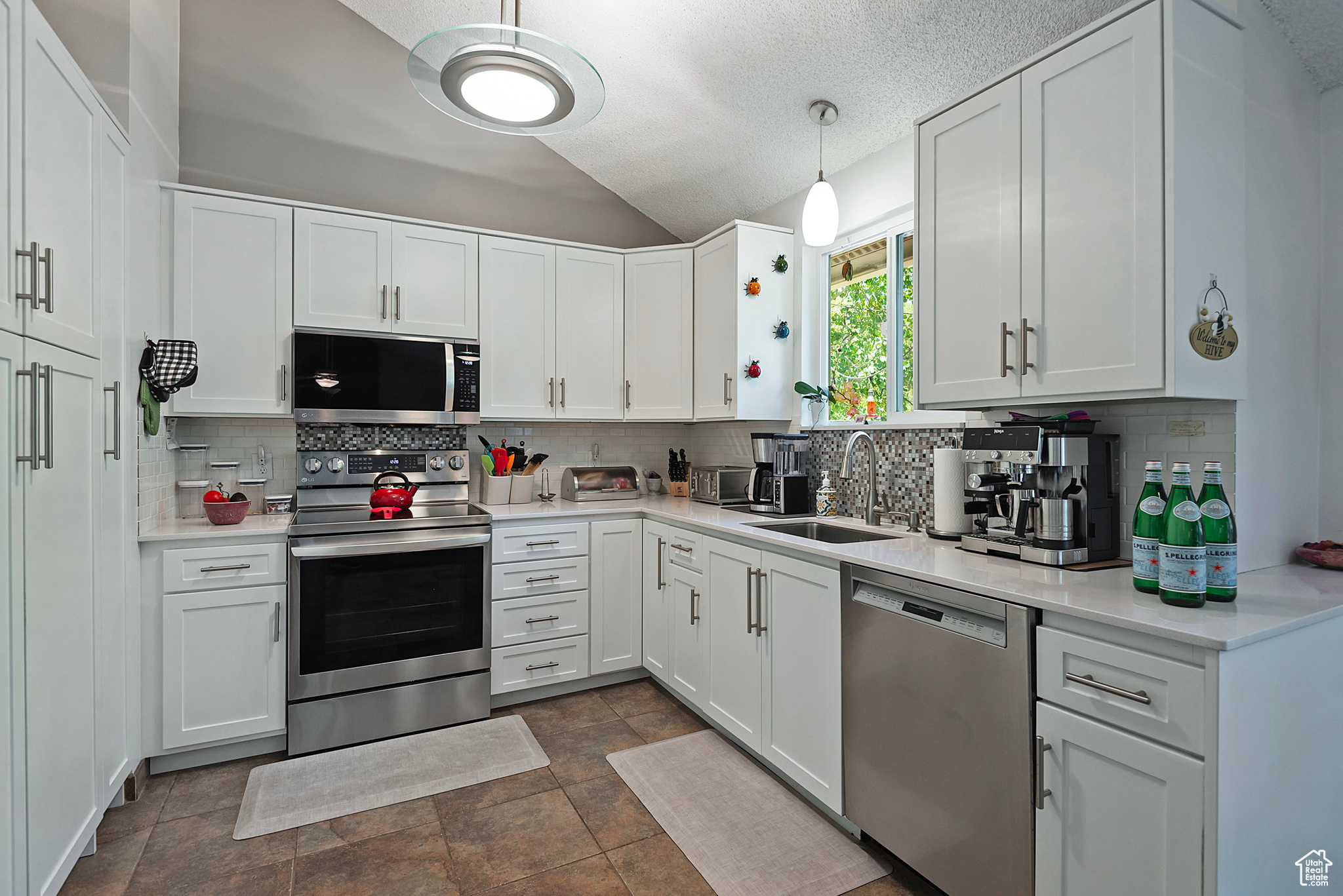 3237 WYNFORD CIR