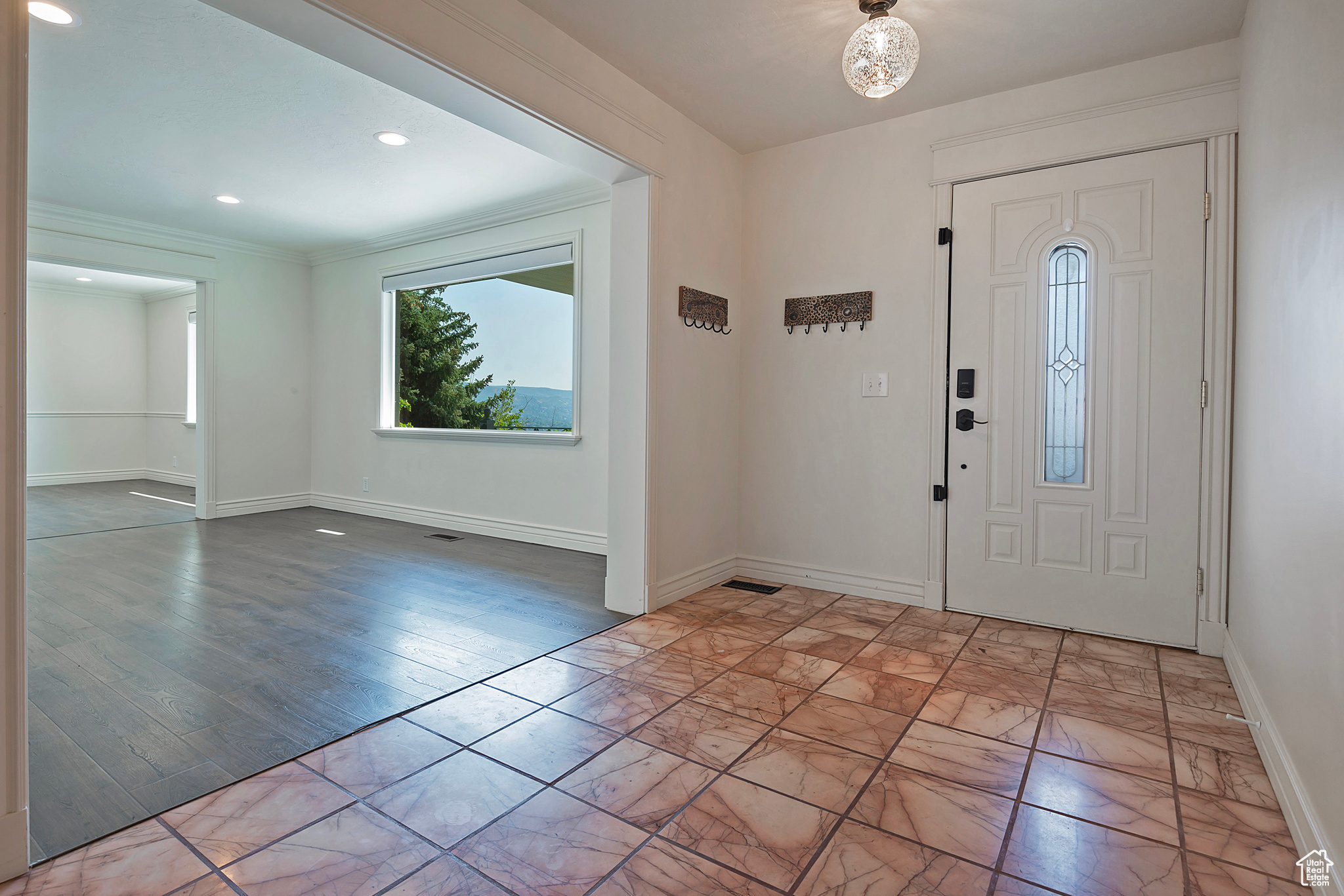 932 N NORTHRIDGE