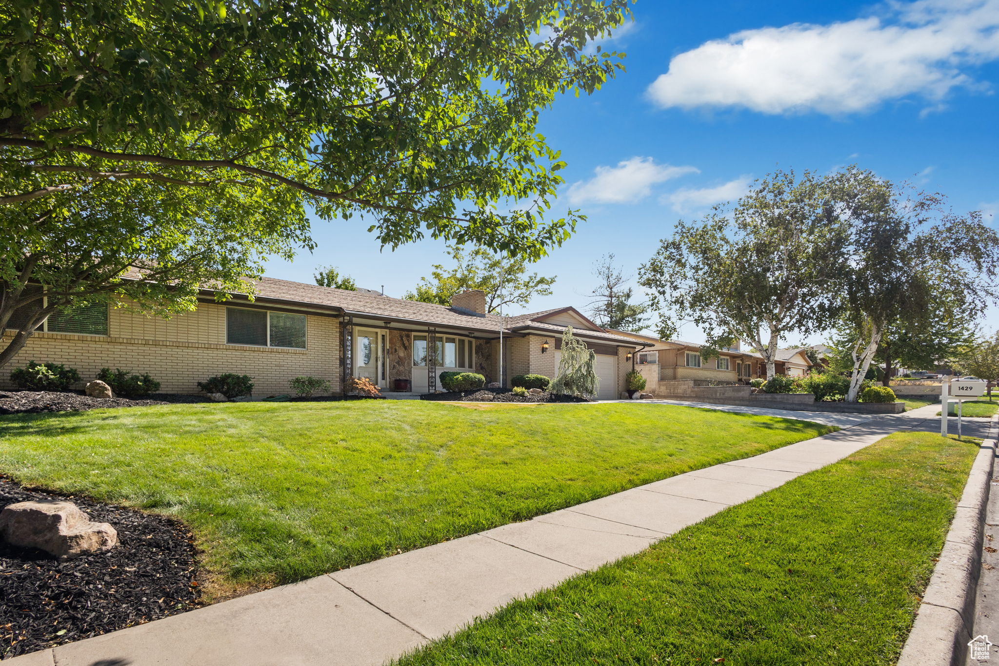 1429 CONNIE WAY