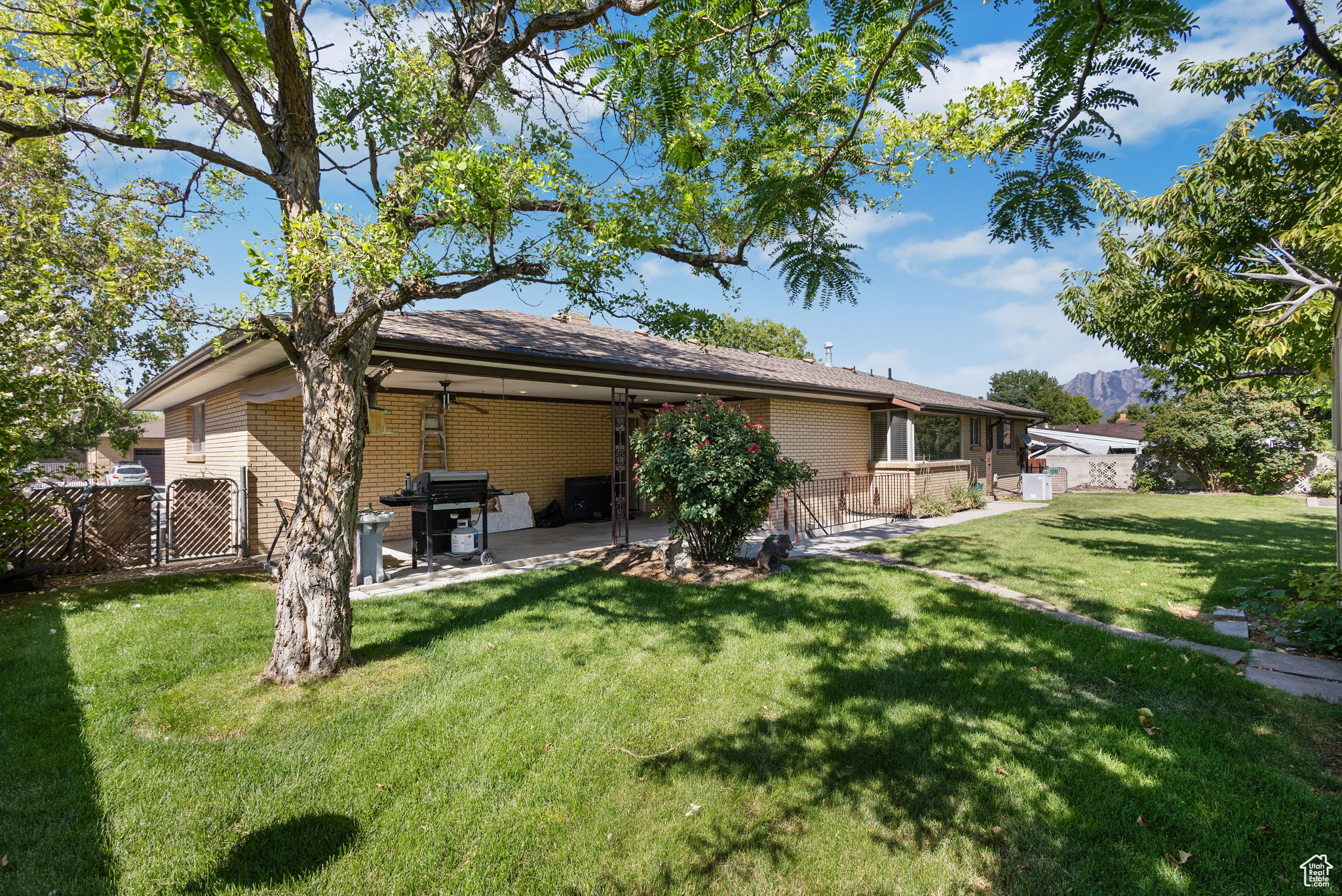 1429 CONNIE WAY