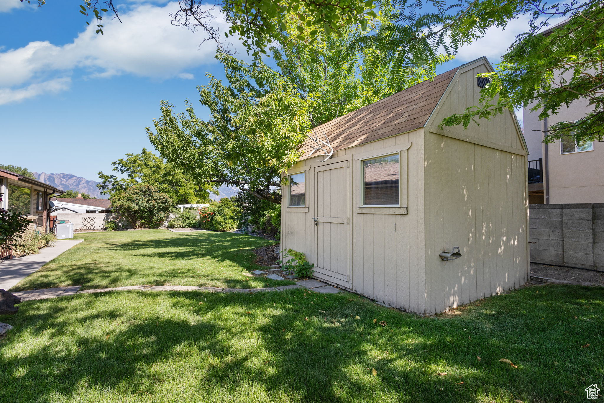 1429 CONNIE WAY