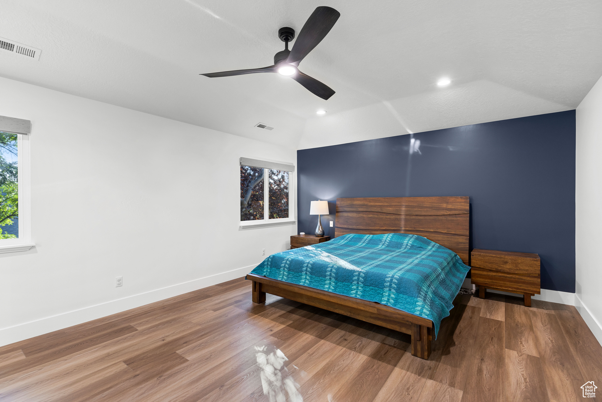 5061 SKYLINE PKWY