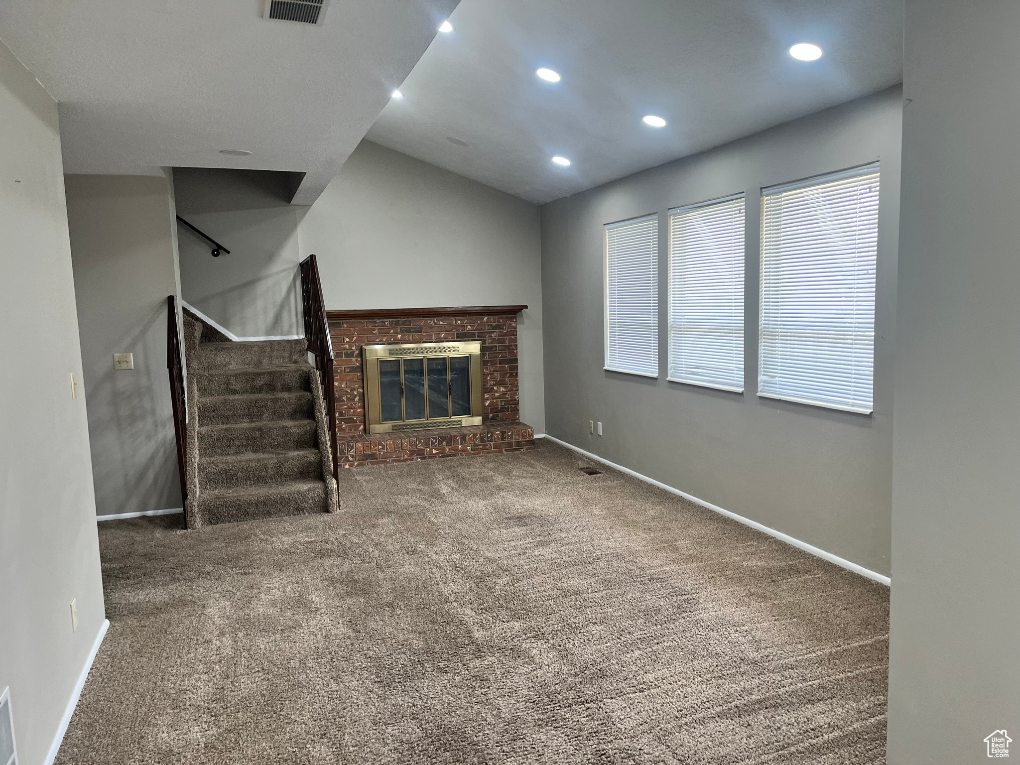 3554 VANBUREN