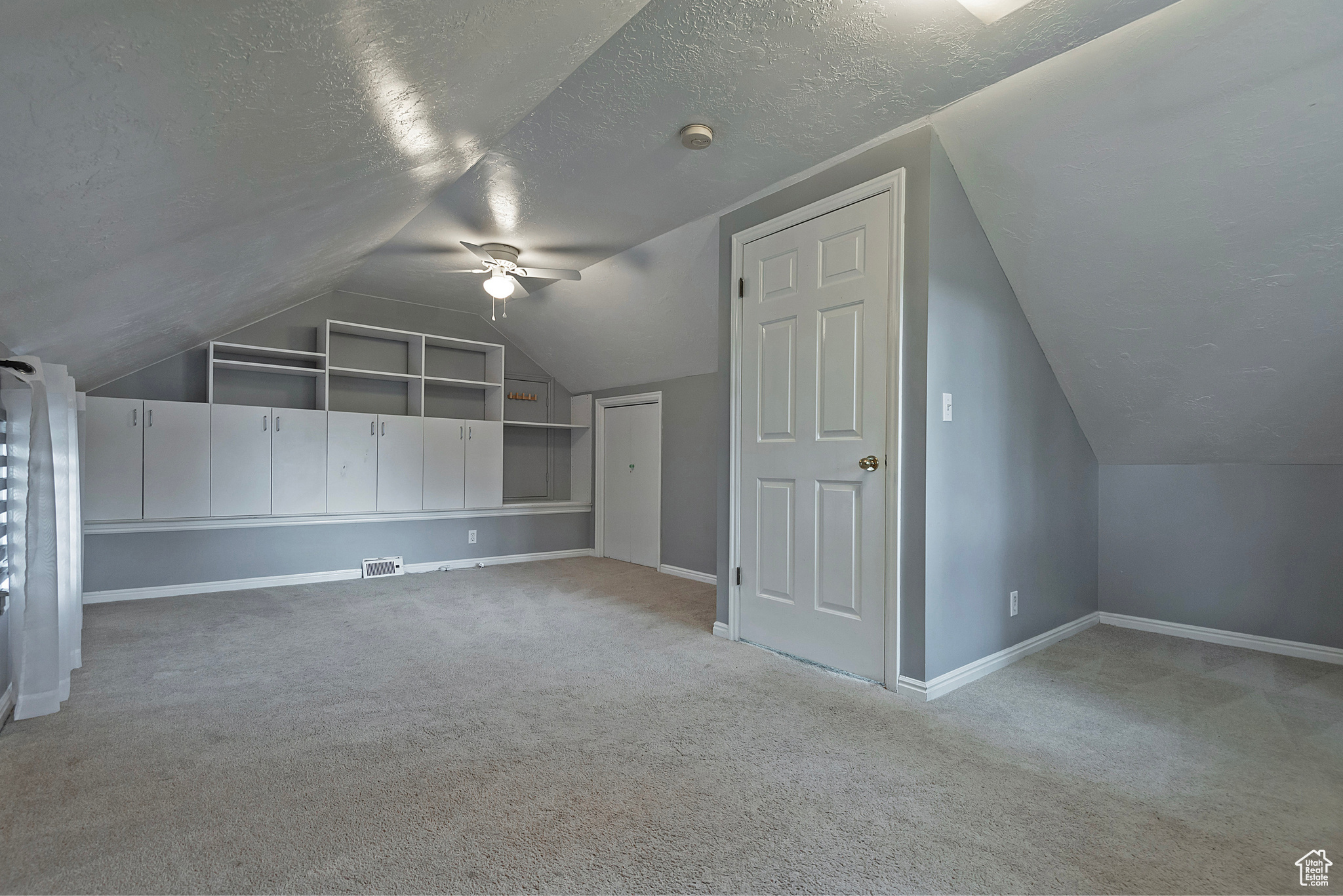1172 E BRYAN AVE