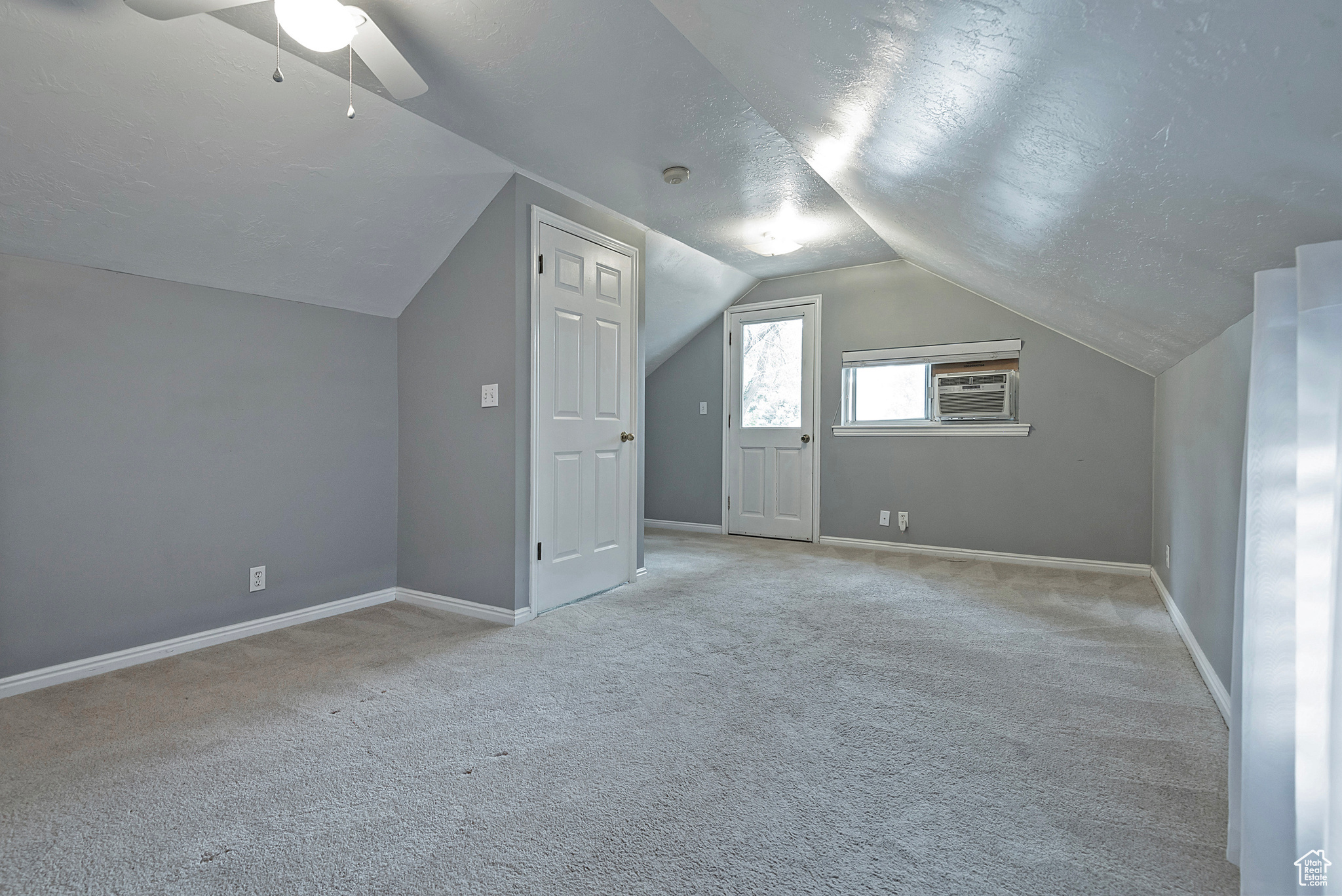 1172 E BRYAN AVE