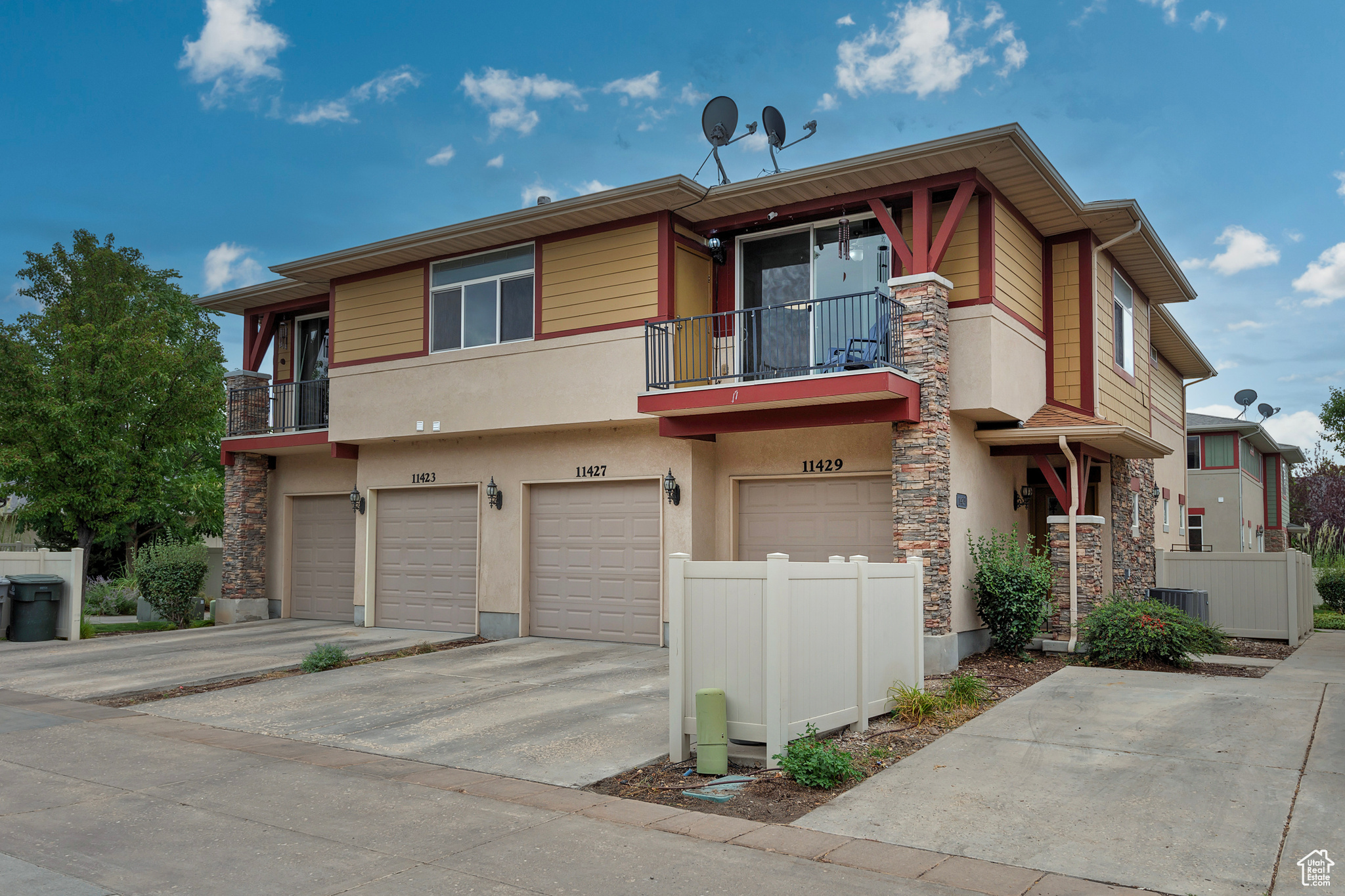 11429 S OAKMOND