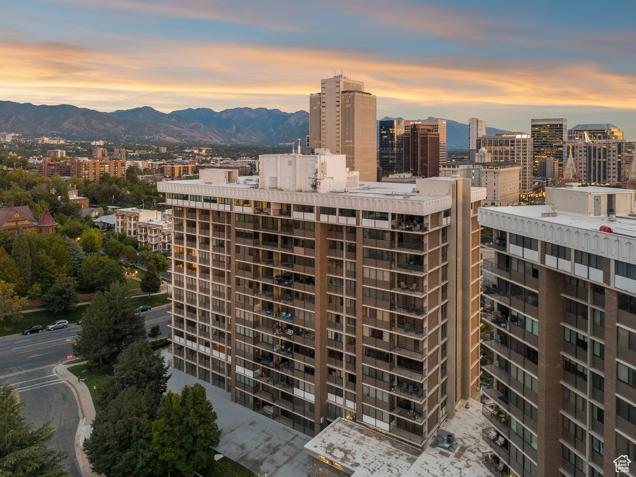 241 N VINE ST #802E