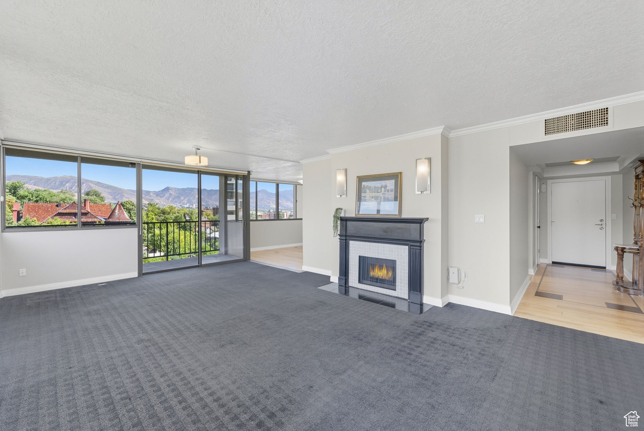 241 N VINE ST #802E
