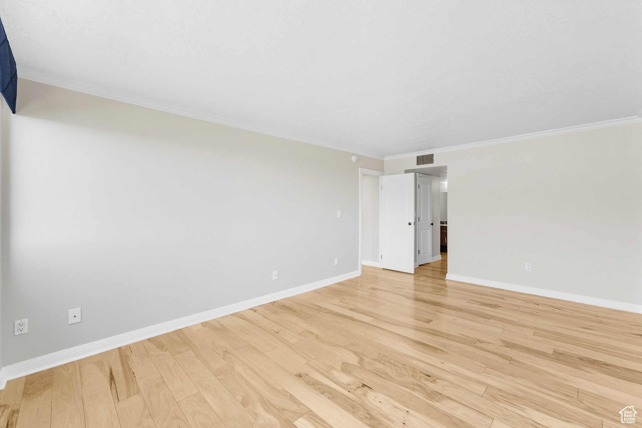 241 N VINE ST #802E