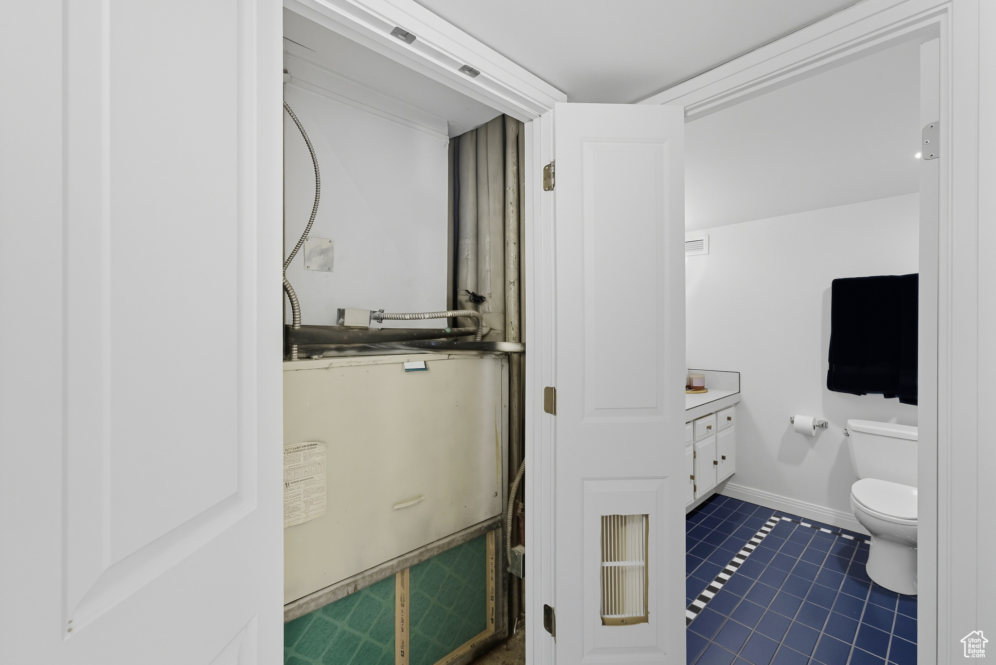 241 N VINE ST #802E