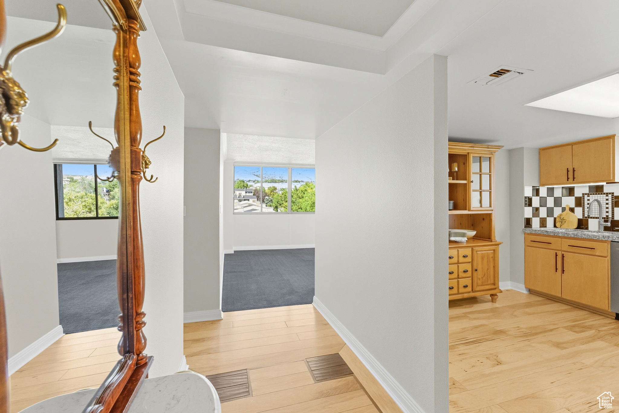 241 N VINE ST #802E