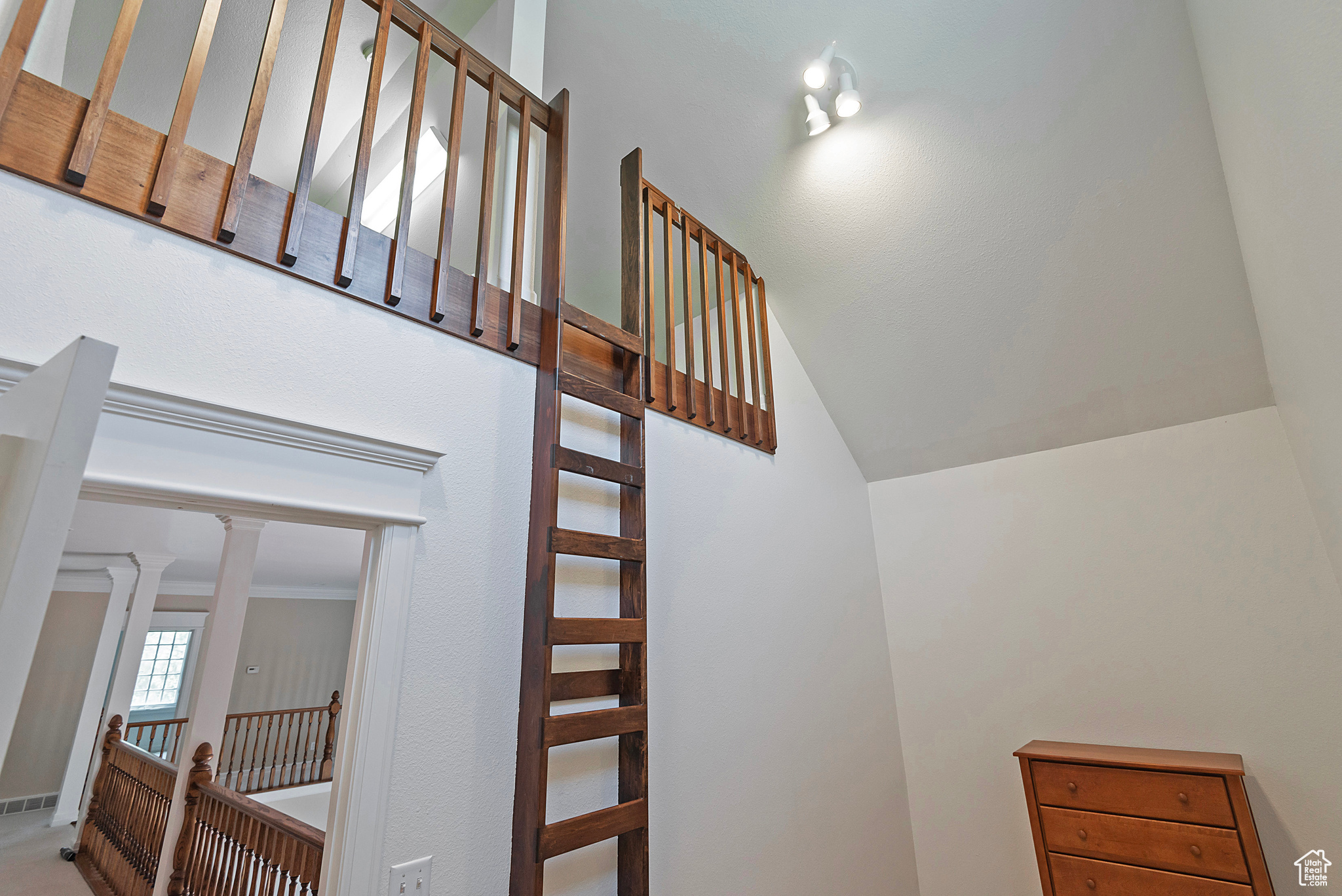 4358 E LANEVIEW CT