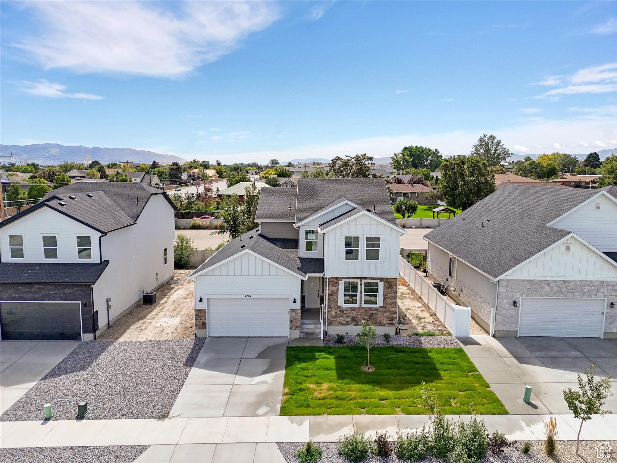 1727 W BROCIOUS WAY #302