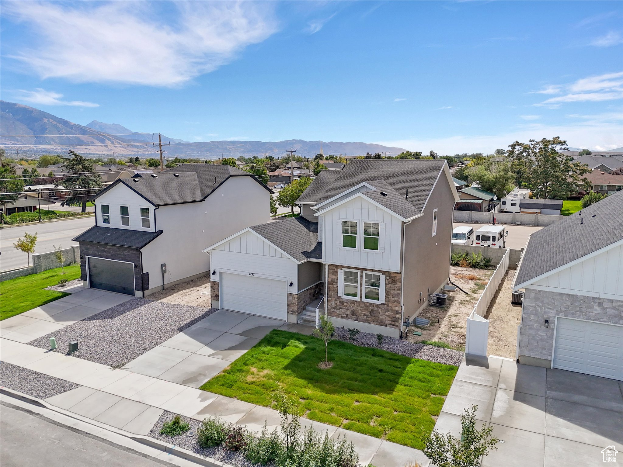 1727 W BROCIOUS WAY #302