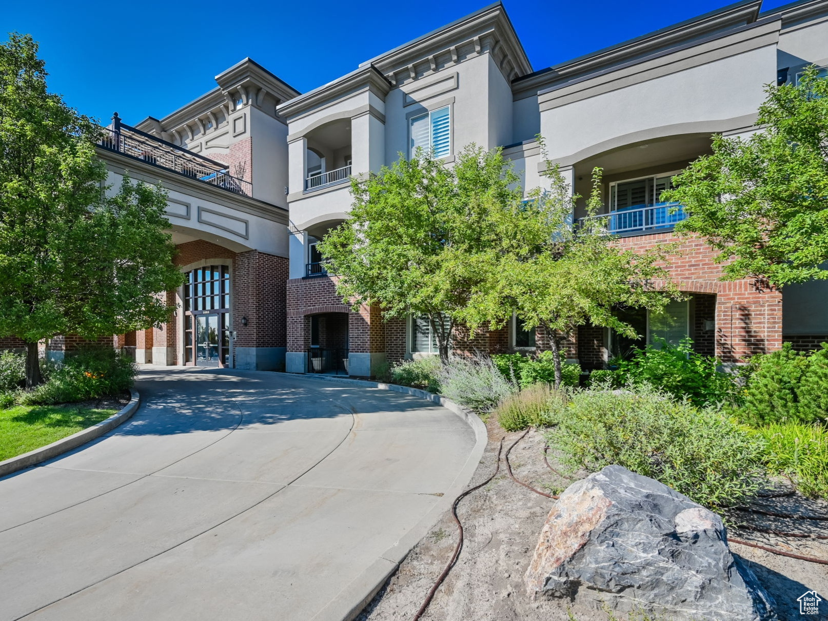 2665 PARLEYS WAY #111