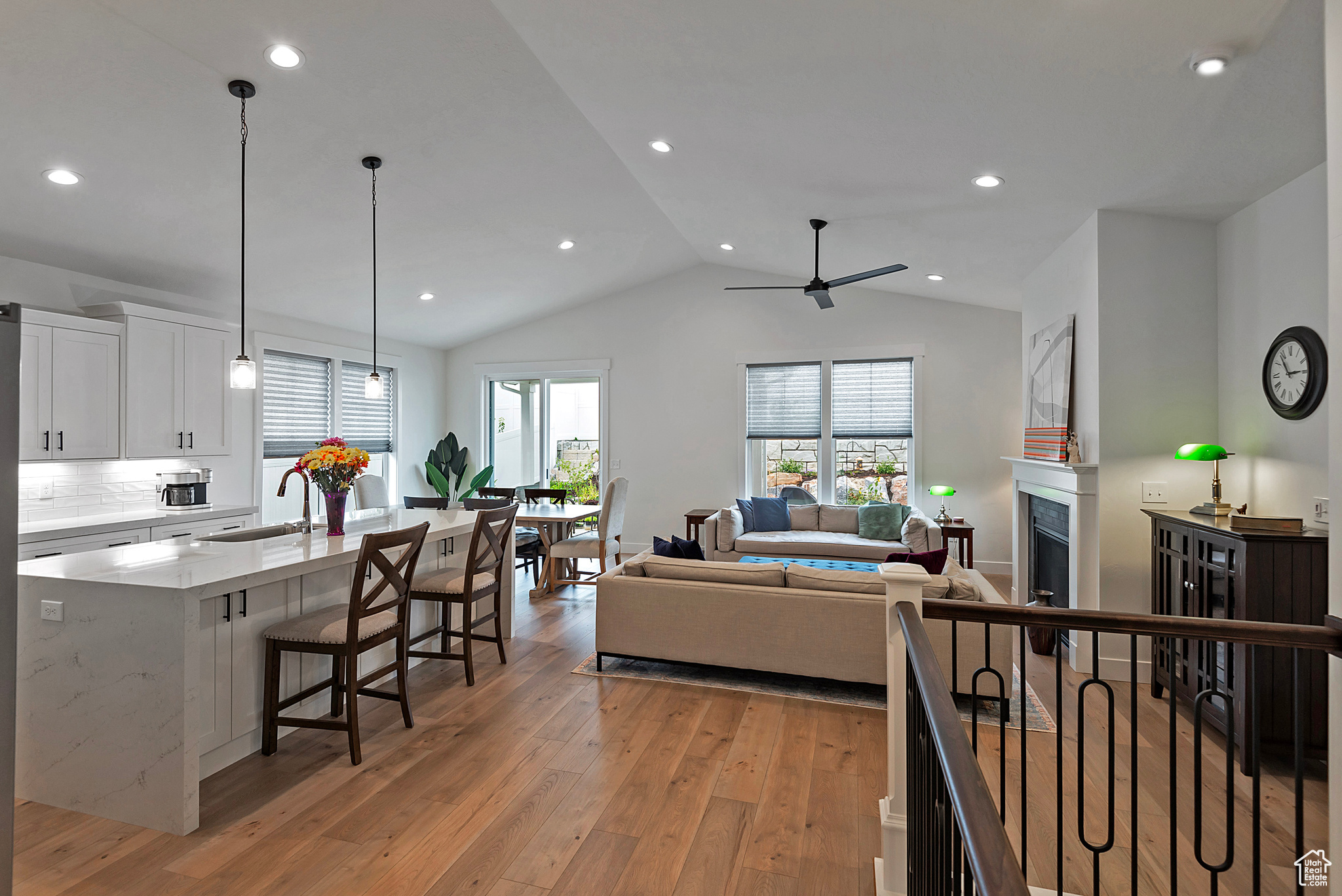 1056 W TURNBERRY CV #5