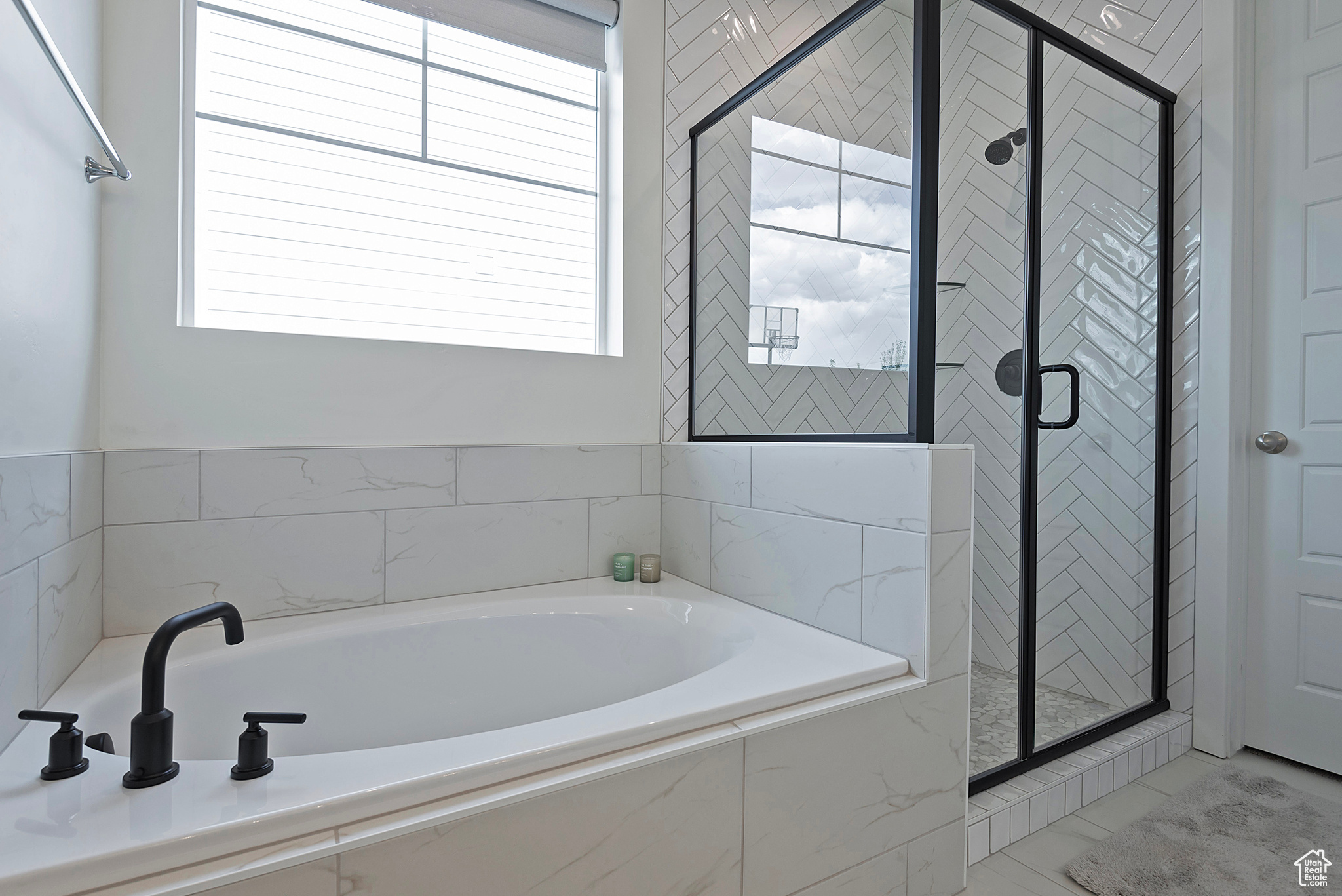 1056 W TURNBERRY CV #5