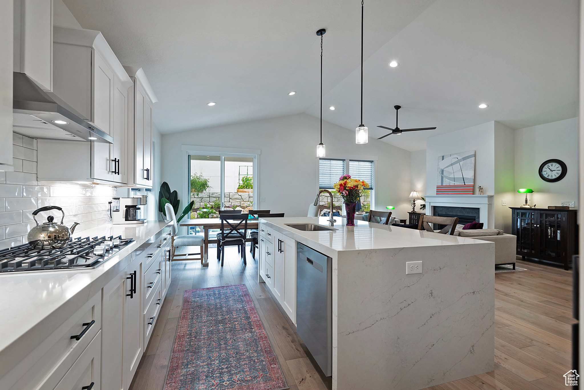 1056 W TURNBERRY CV #5